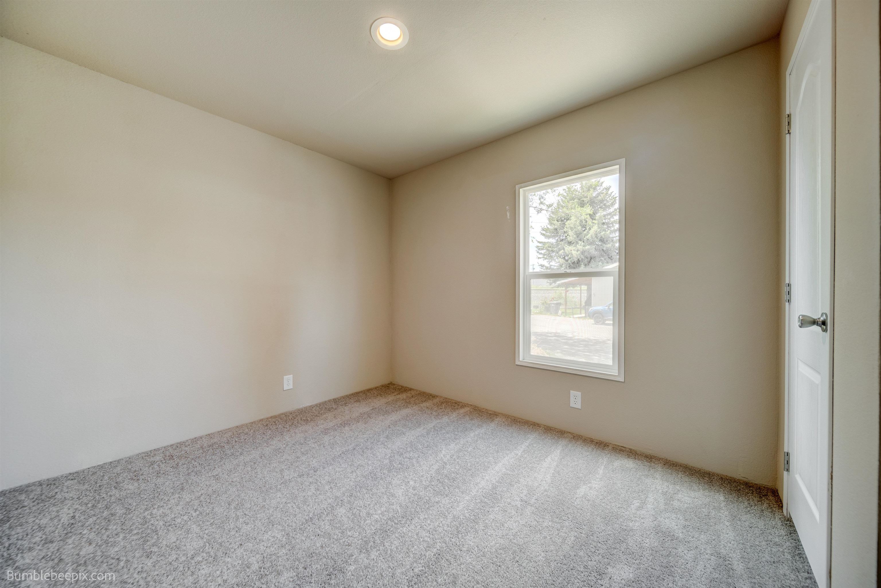 11920 E Mansfield Ave - Photo 14