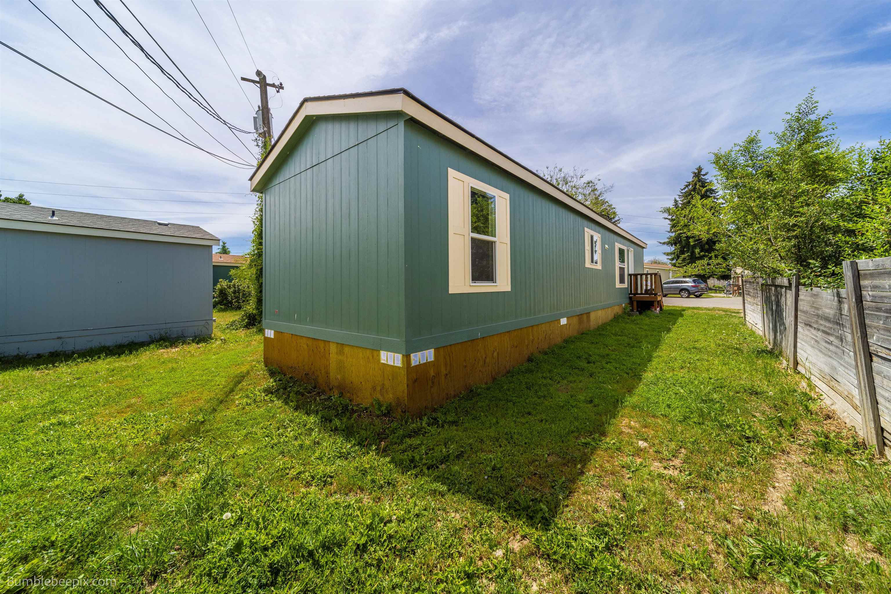 11920 E Mansfield Ave - Photo 4