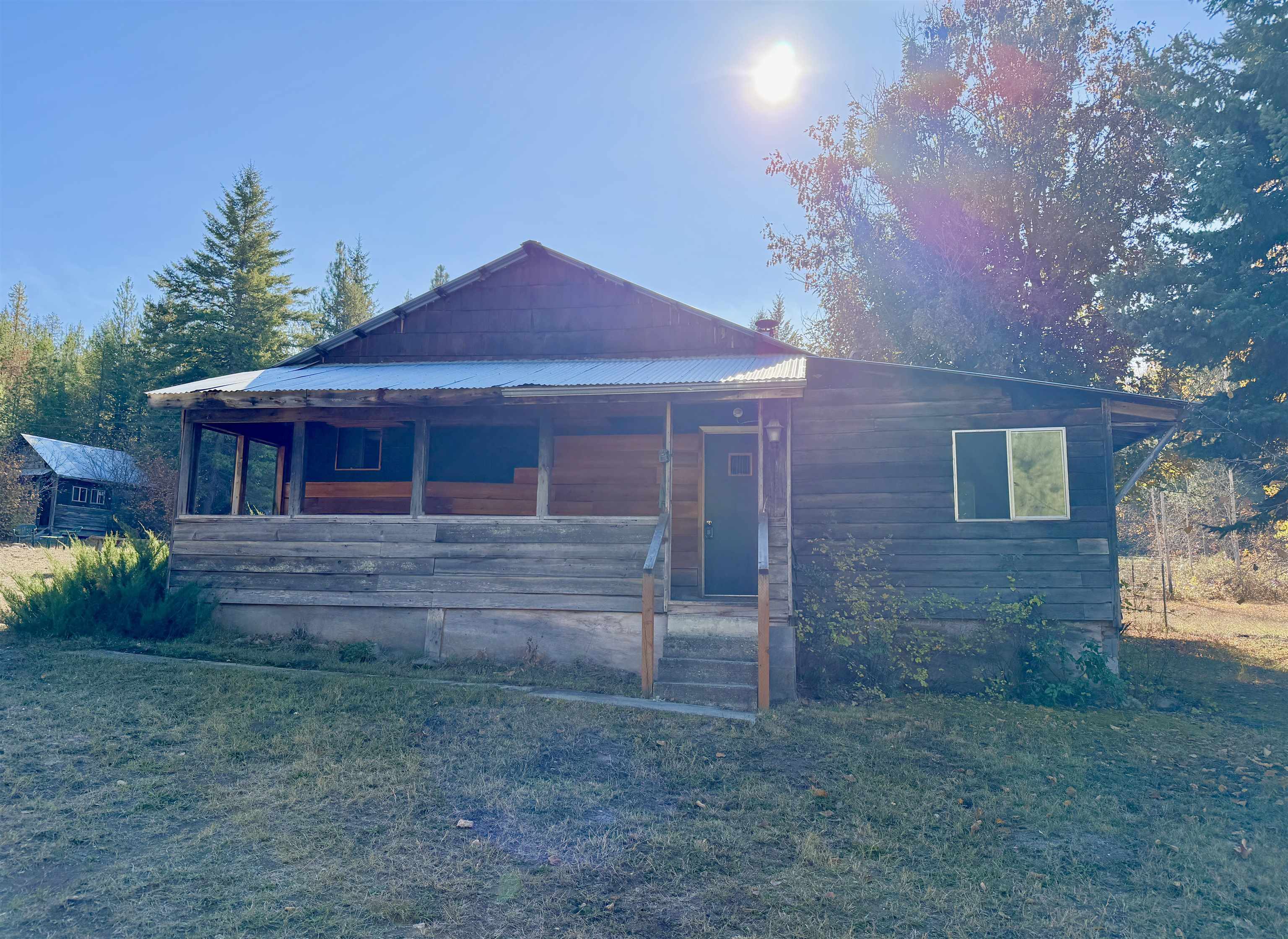 3629 Sand Creek Rd - Photo 2