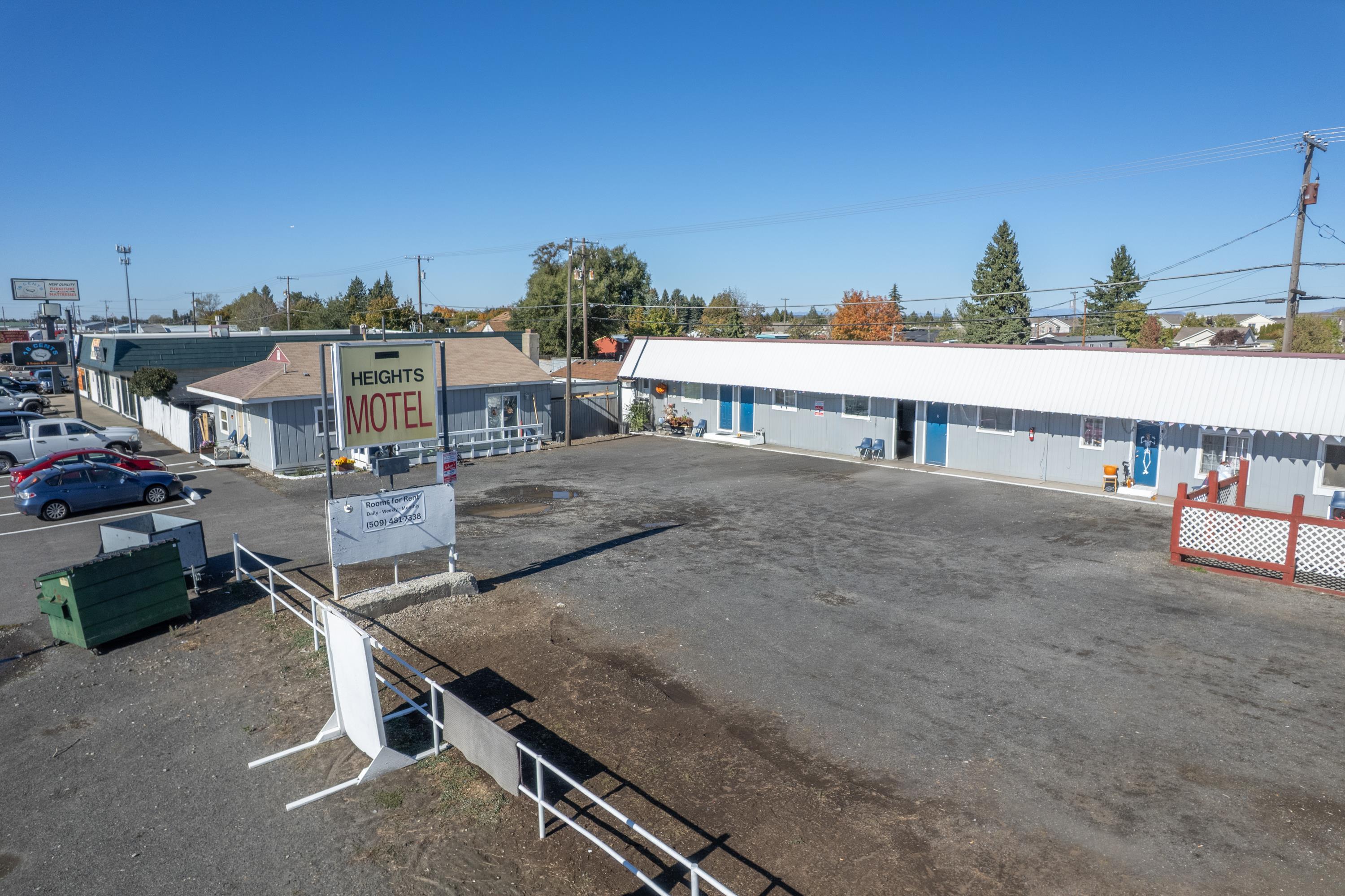 13504 W Sunset Hwy - Photo 39