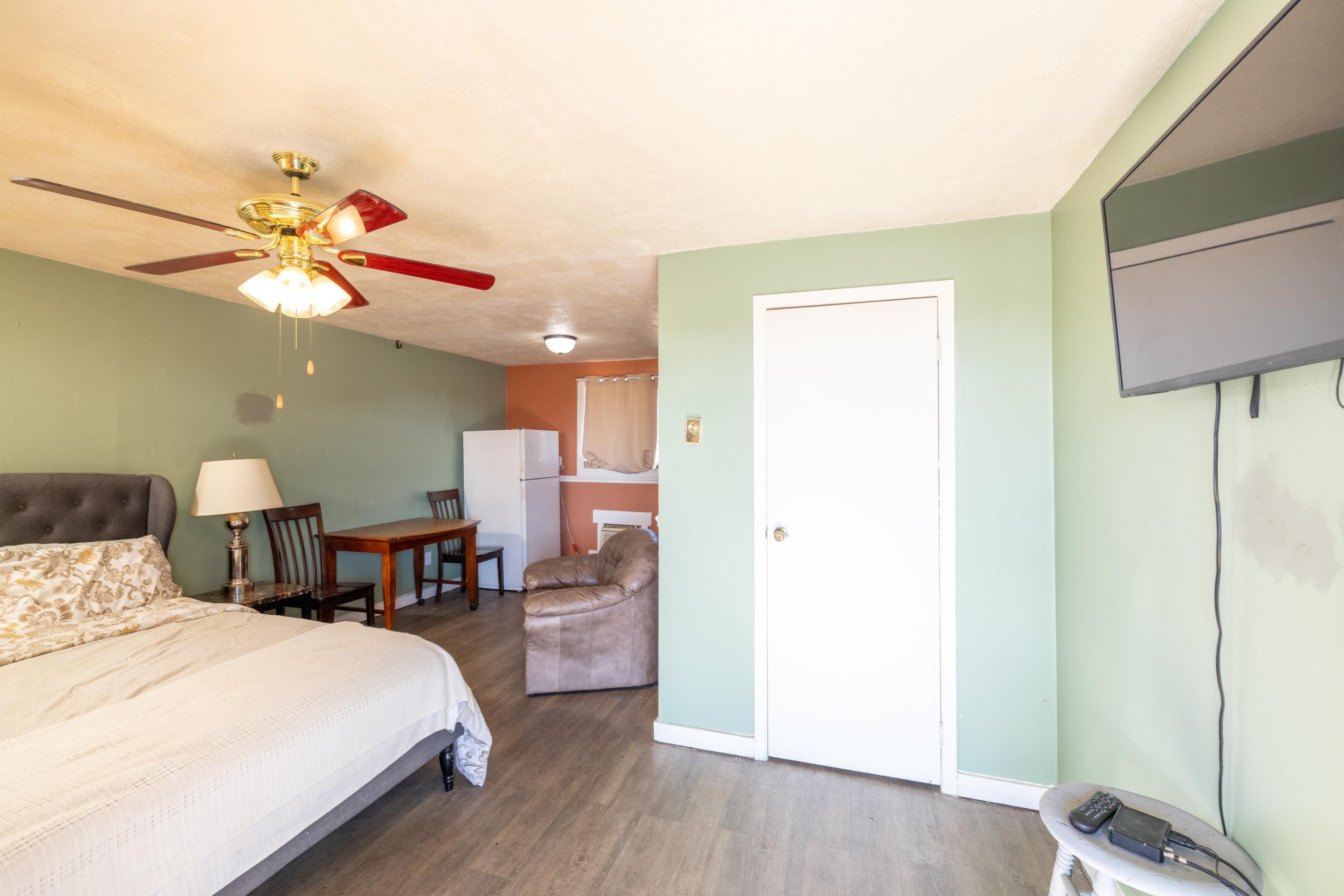 13504 W Sunset Hwy - Photo 5