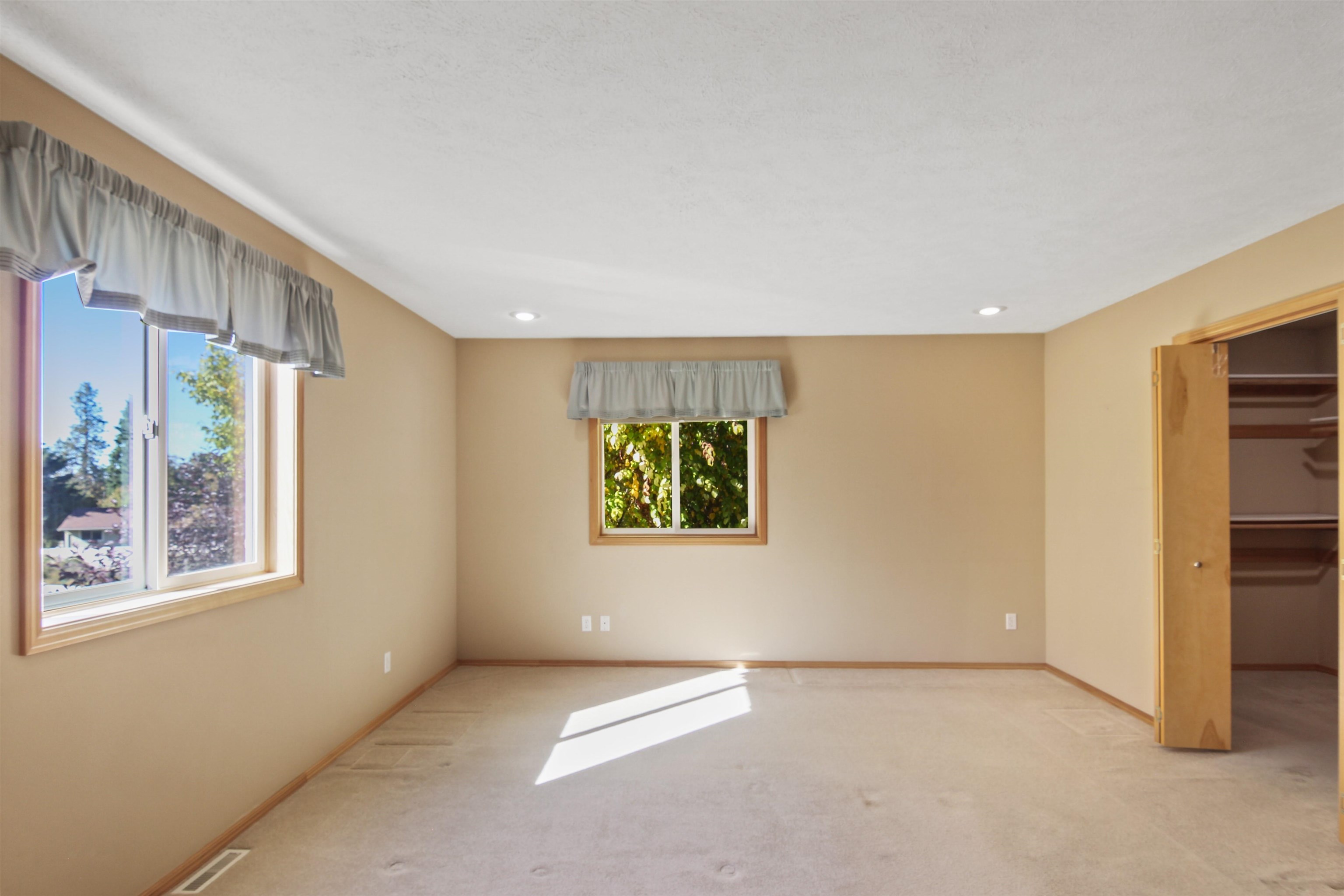 4413 E North Glenngrae Ln - Photo 11