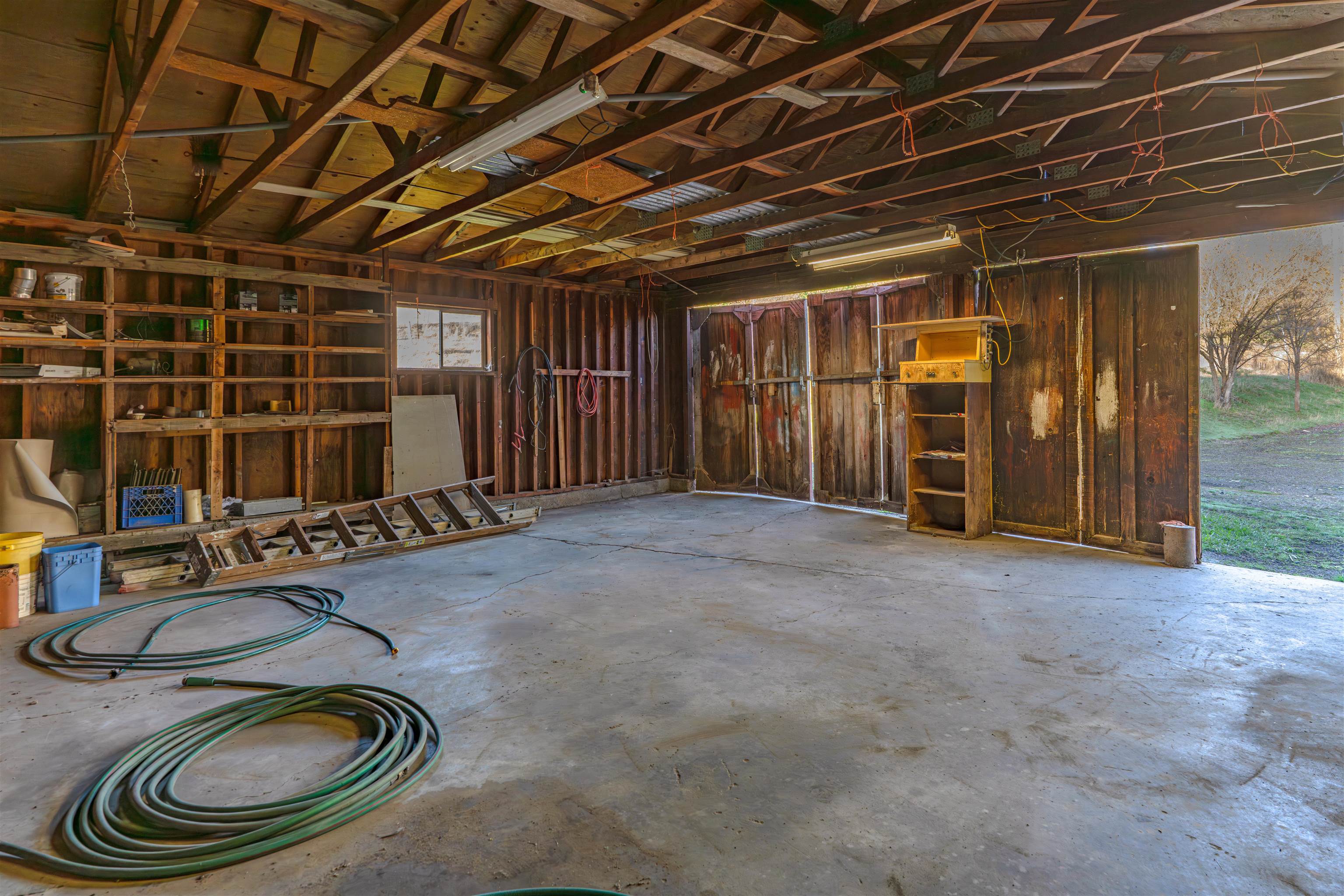 20016 N Sands Rd - Photo 36