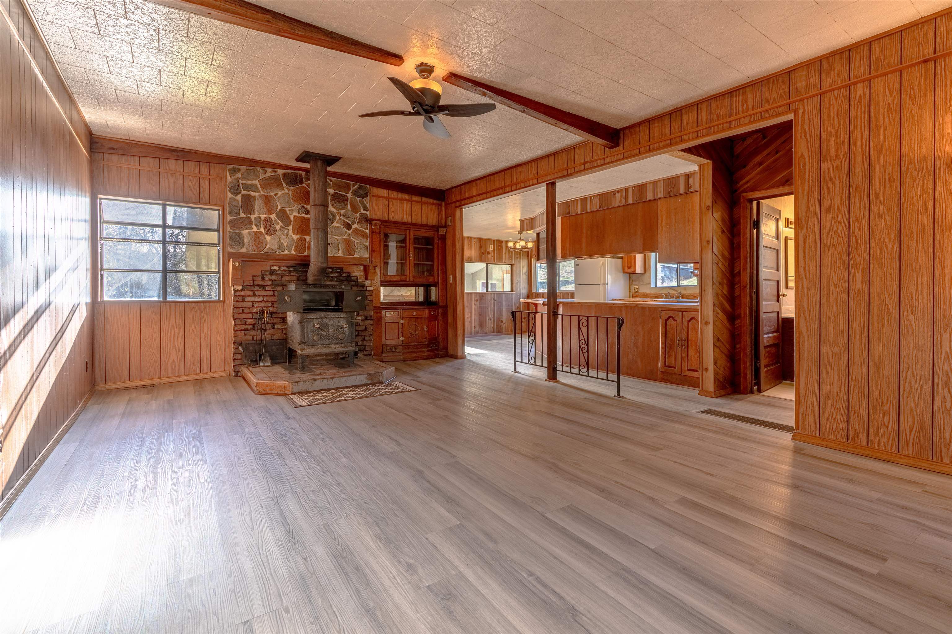 20016 N Sands Rd - Photo 10