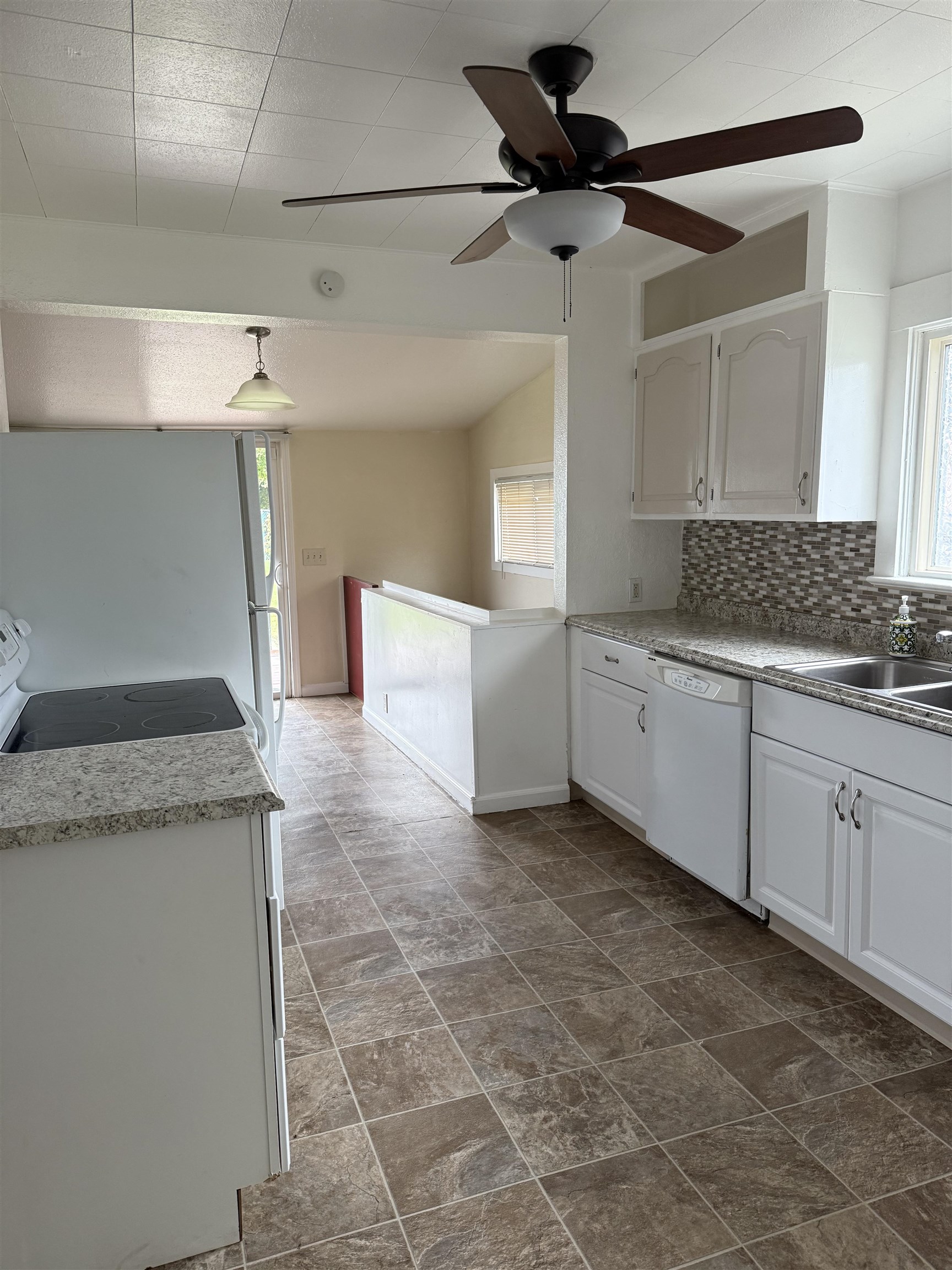 2618 N MARTIN St - Photo 10