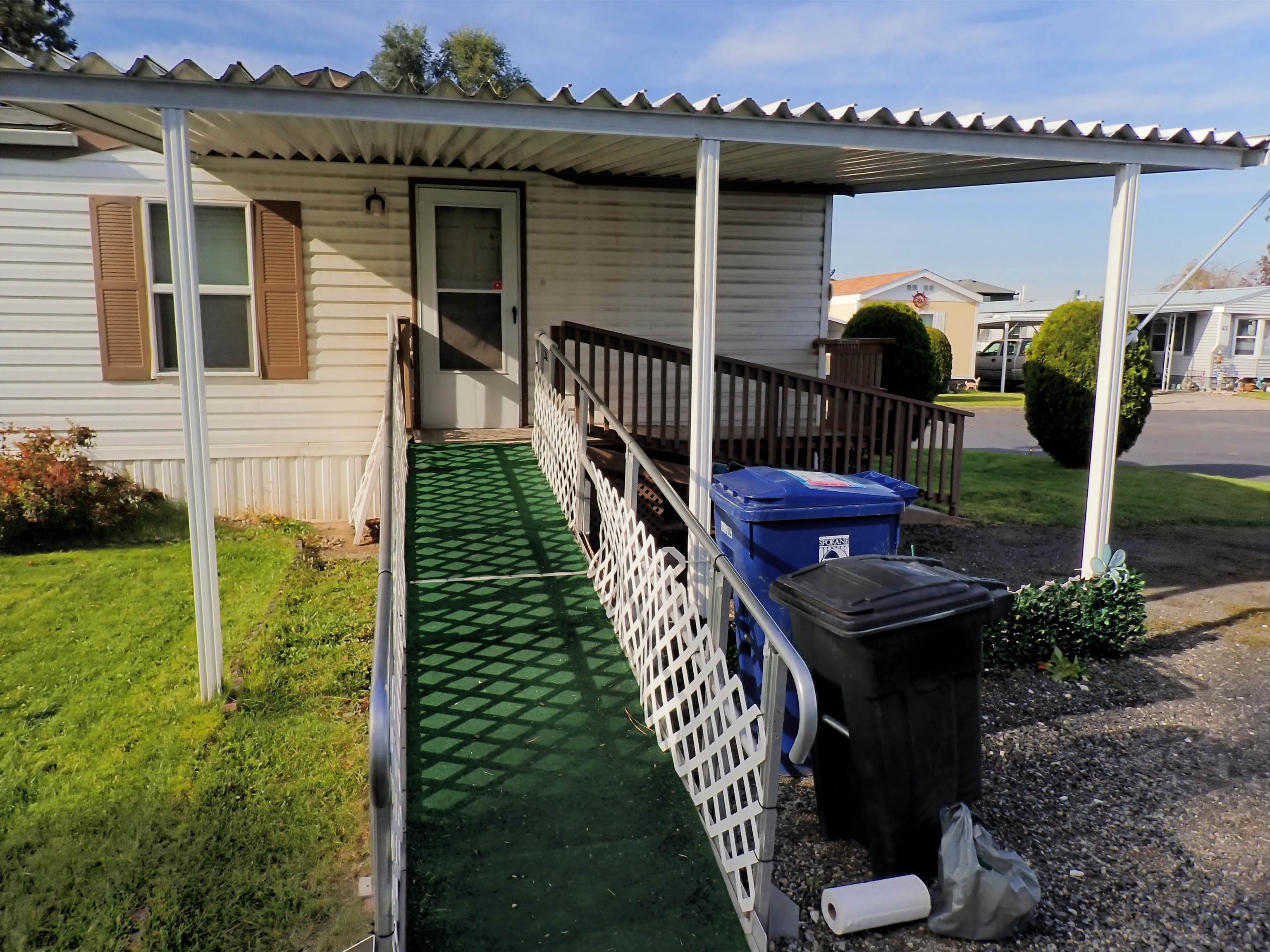 7303 N Crestline St - Photo 4