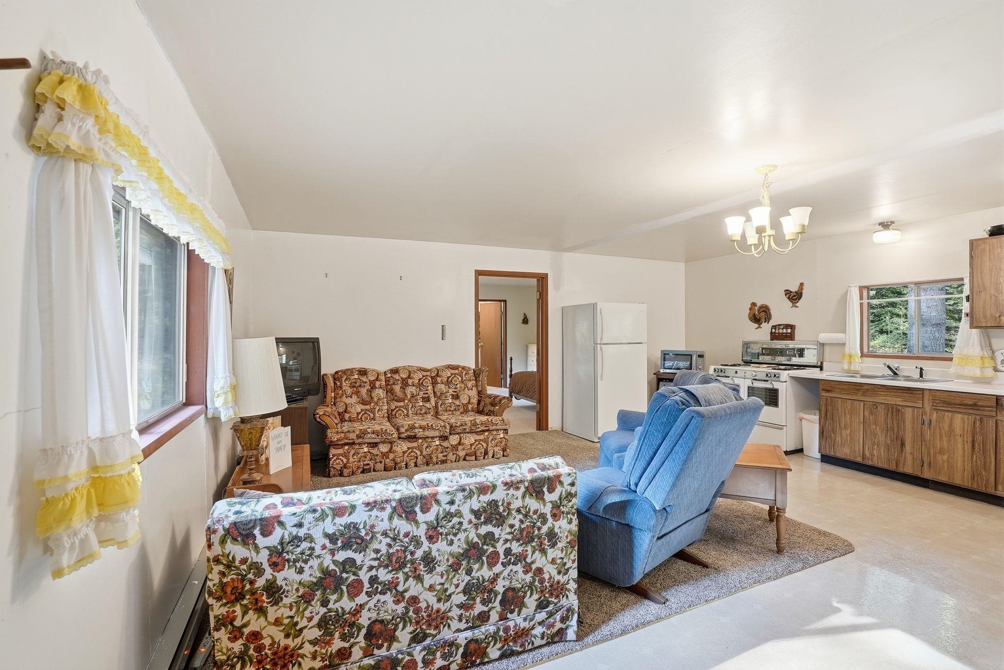 281 Four Dog Ln - Photo 4