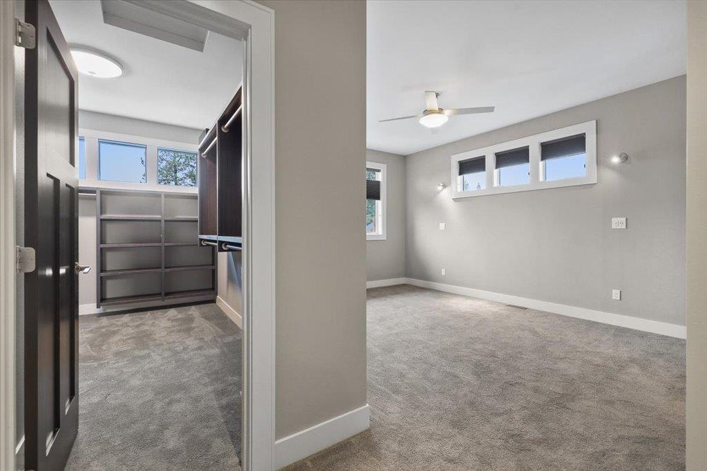 701 W Willapa Ave - Photo 14