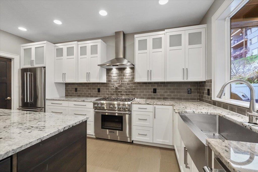 701 W Willapa Ave - Photo 9
