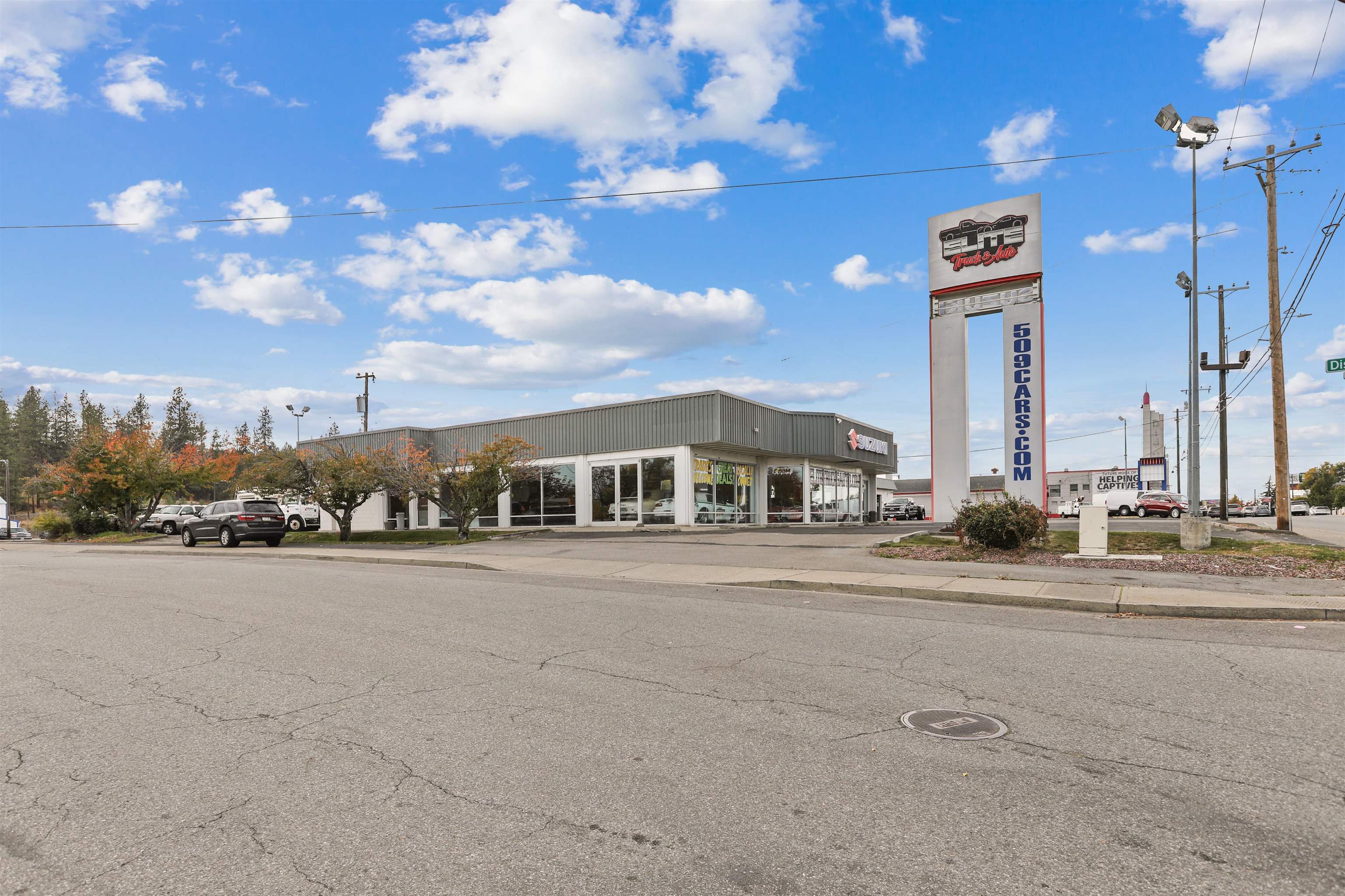 8814 E Sprague Ave - Photo 1