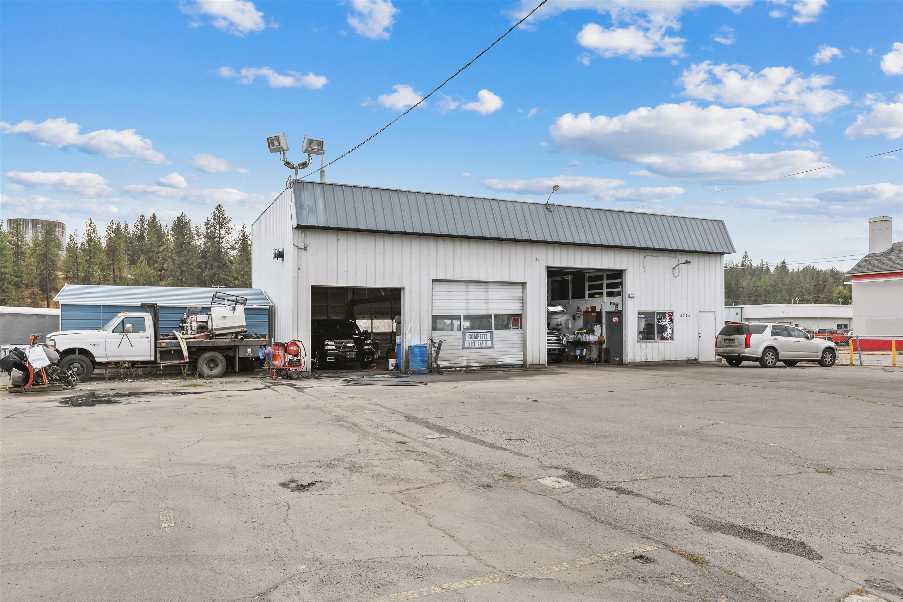 8814 E Sprague Ave - Photo 3