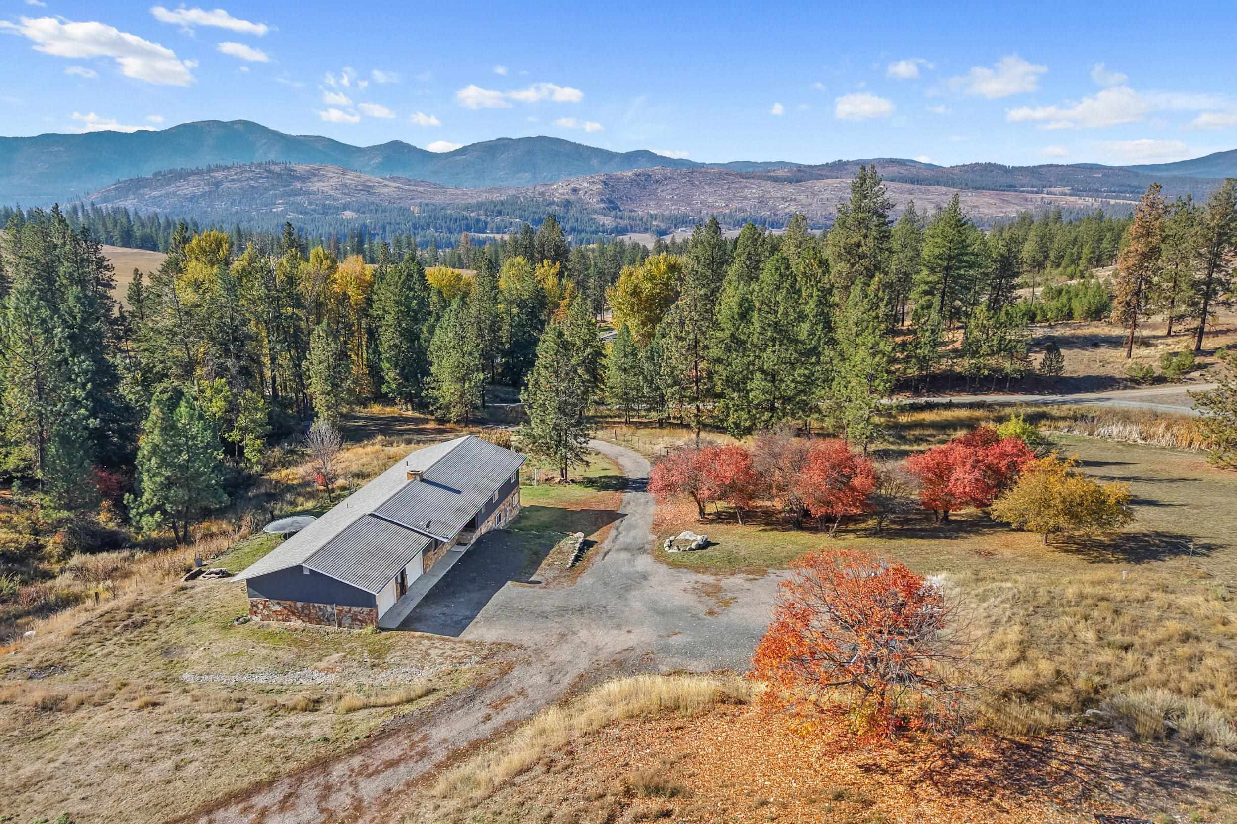 1071 Slide Creek Rd - Photo 1