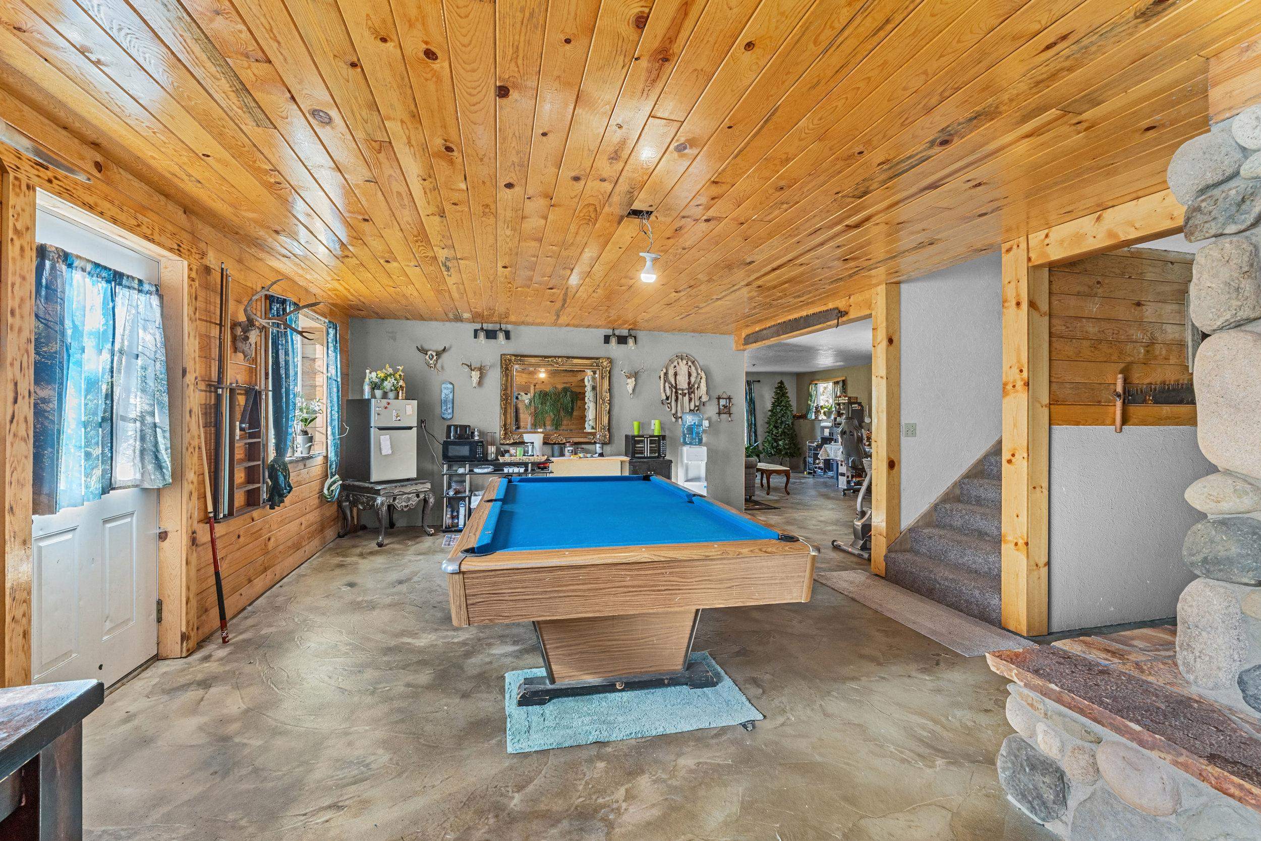 1071 Slide Creek Rd - Photo 32