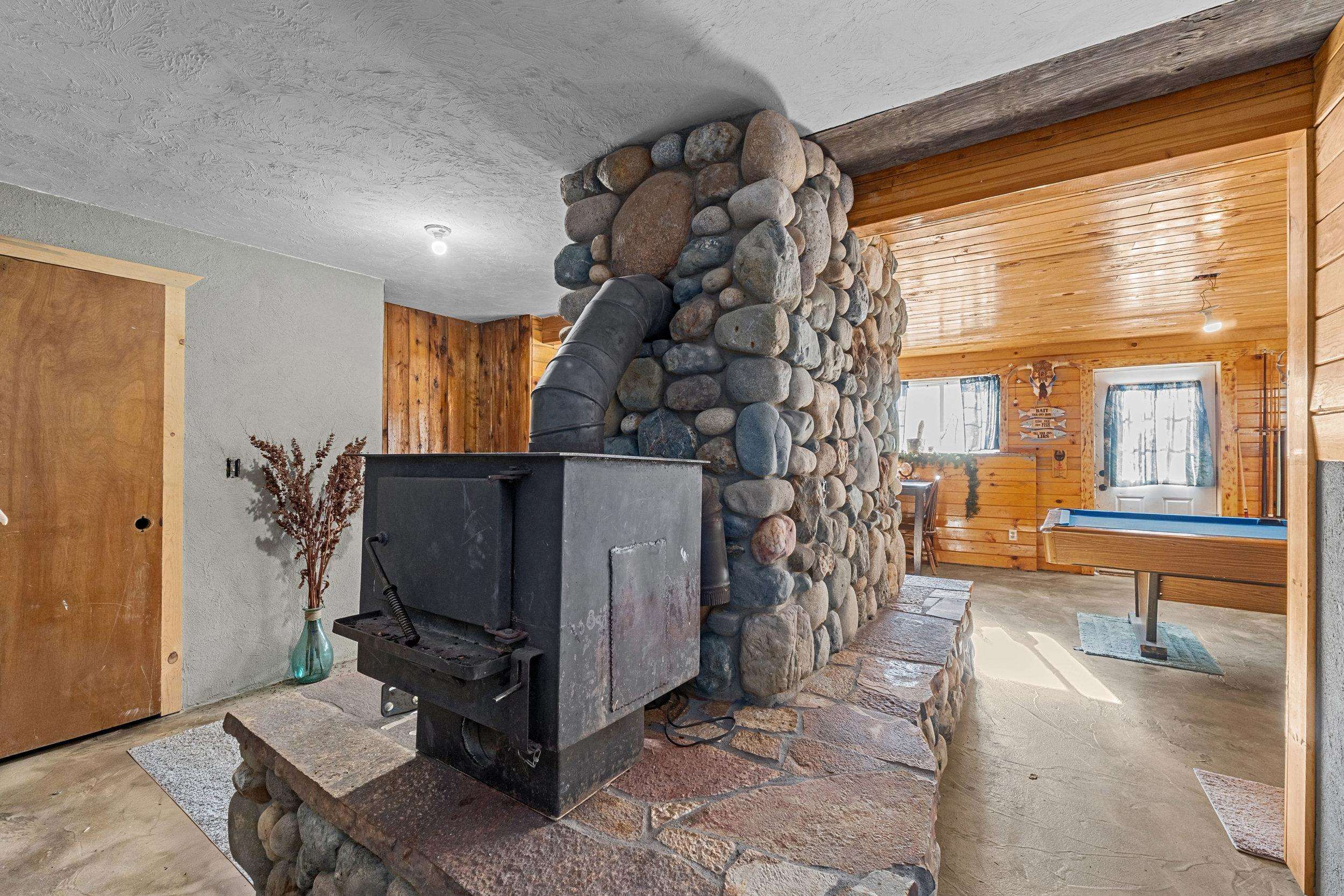 1071 Slide Creek Rd - Photo 37