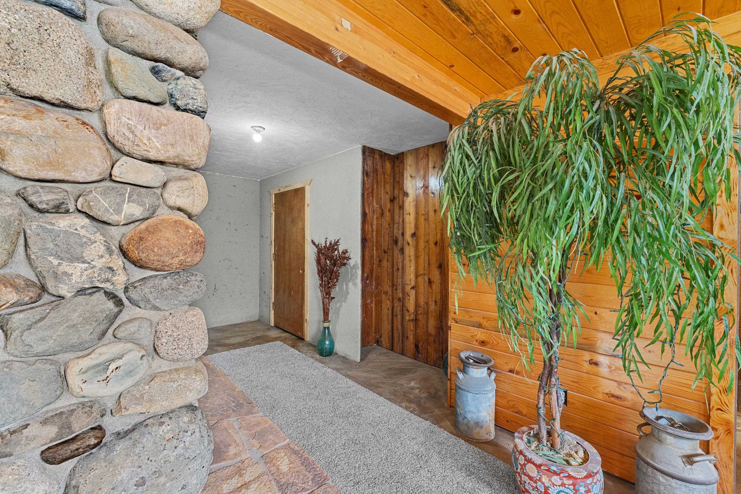 1071 Slide Creek Rd - Photo 38