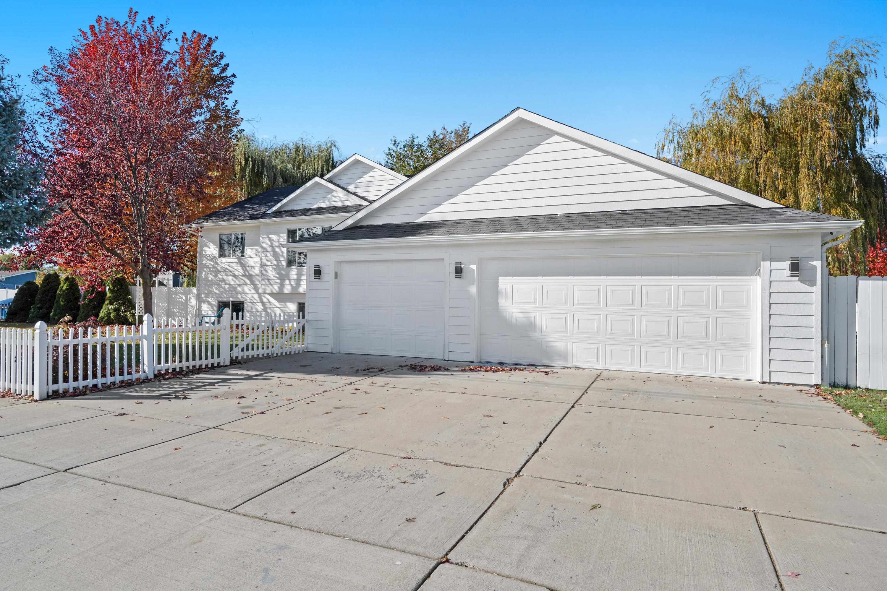 9005 N Dorset Rd - Photo 3