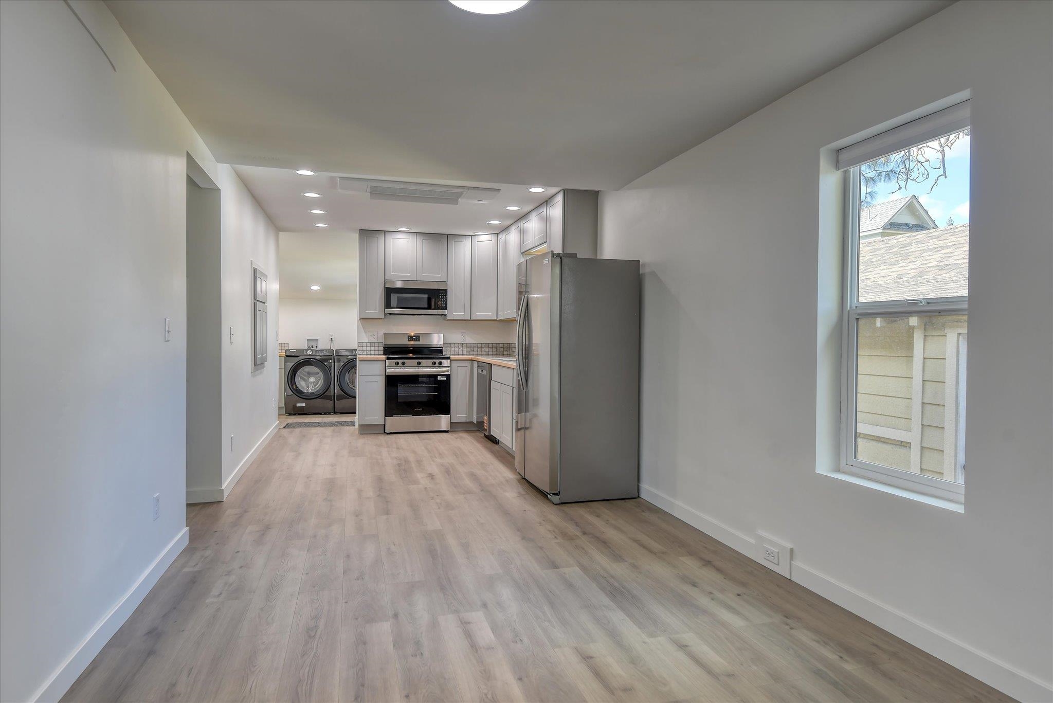 2815 N Ash St - Photo 5