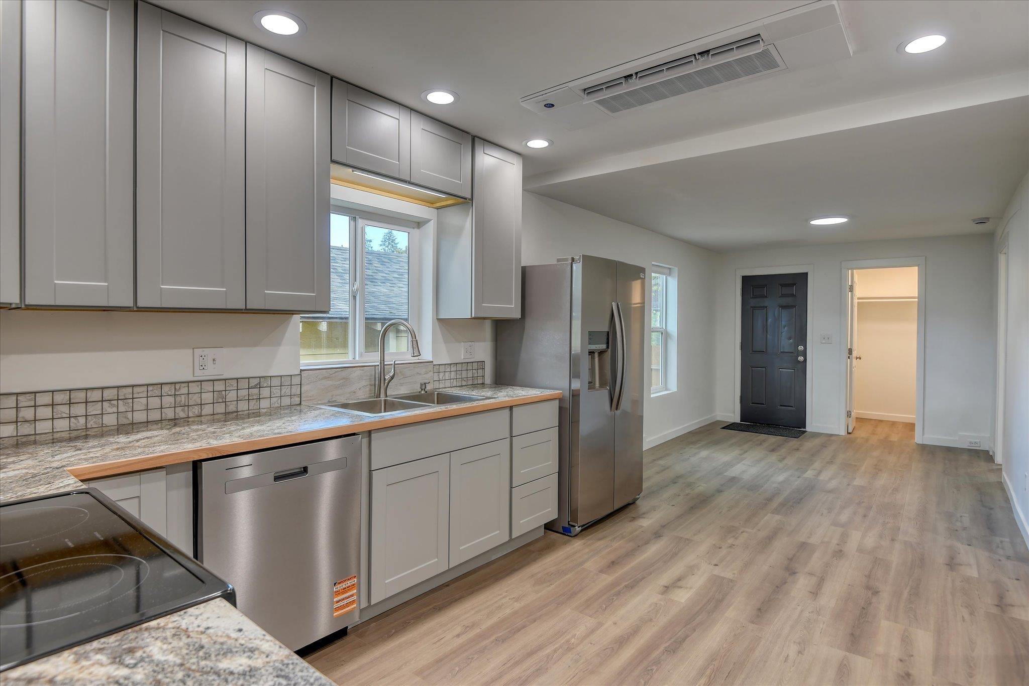 2815 N Ash St - Photo 7