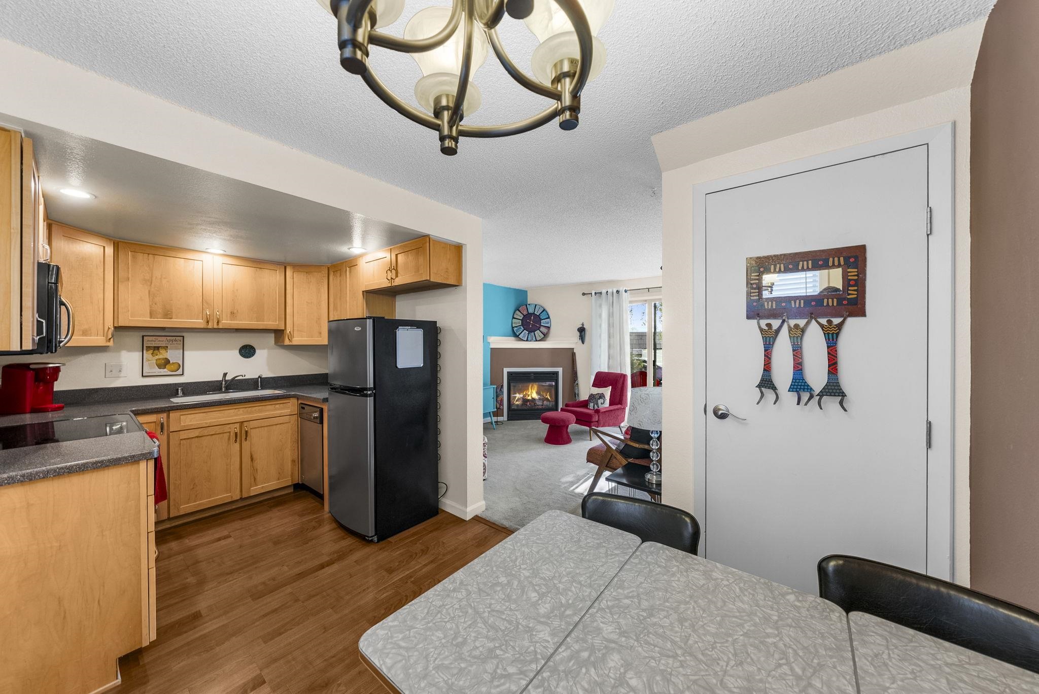 1823 W Northridge Ct - Photo 11
