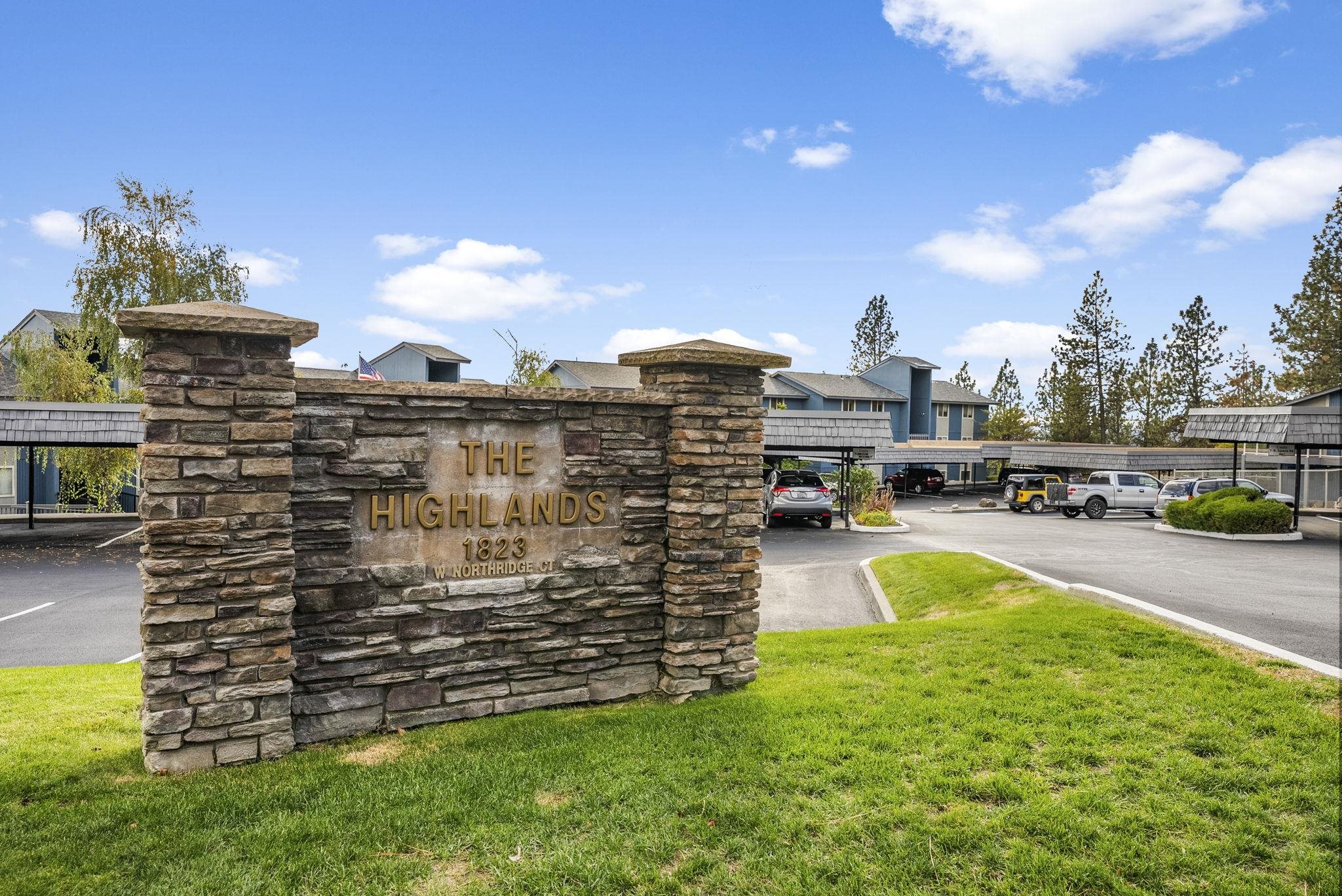 1823 W Northridge Ct - Photo 4