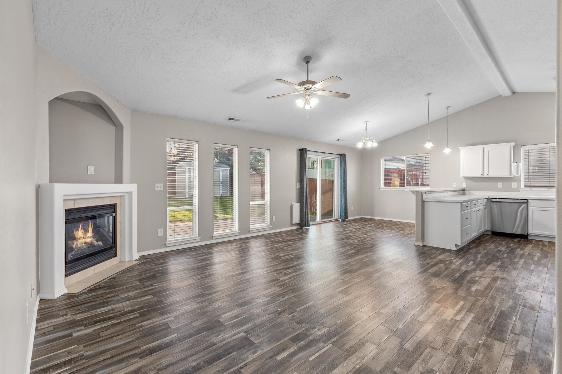 8616 E Bull Pine Ln - Photo 4