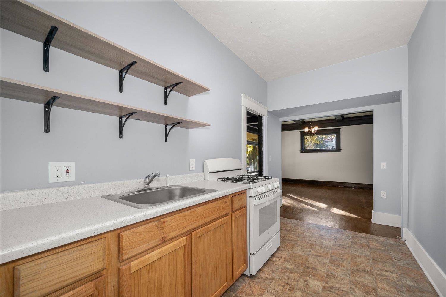 1432 W 7th Ave - Photo 7