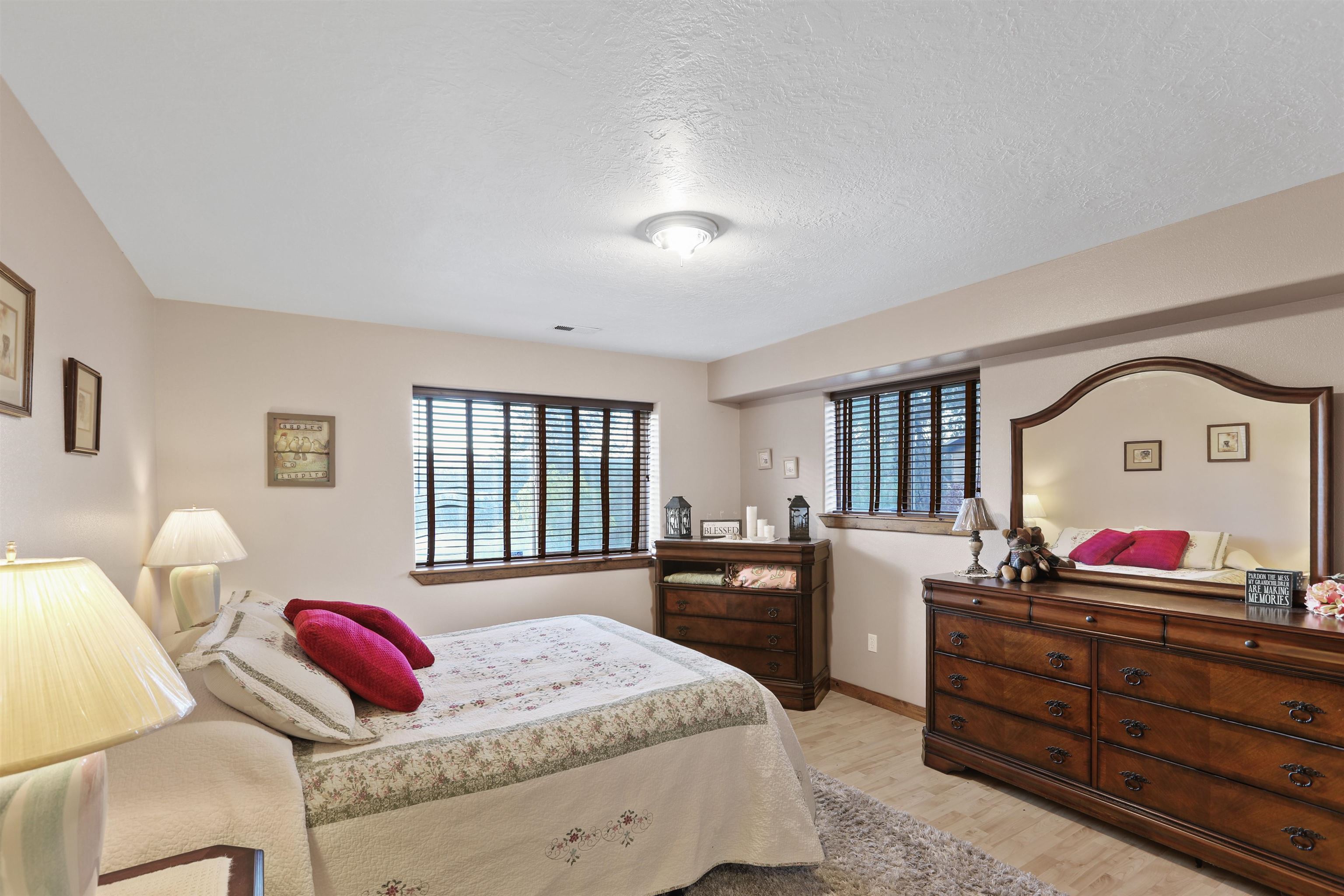 31900 Phillips E Ln - Photo 20