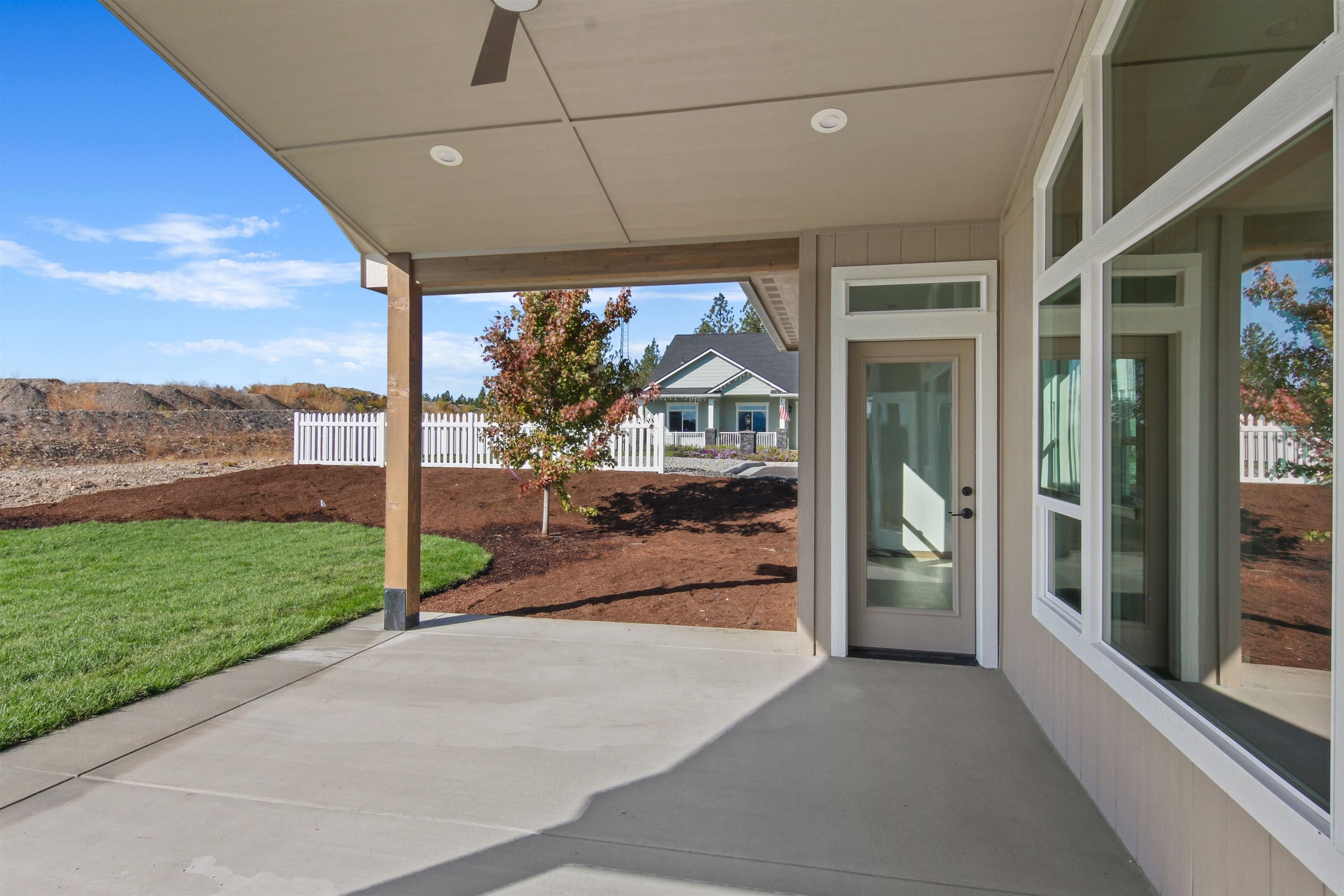 44 E Center Ln - Photo 18