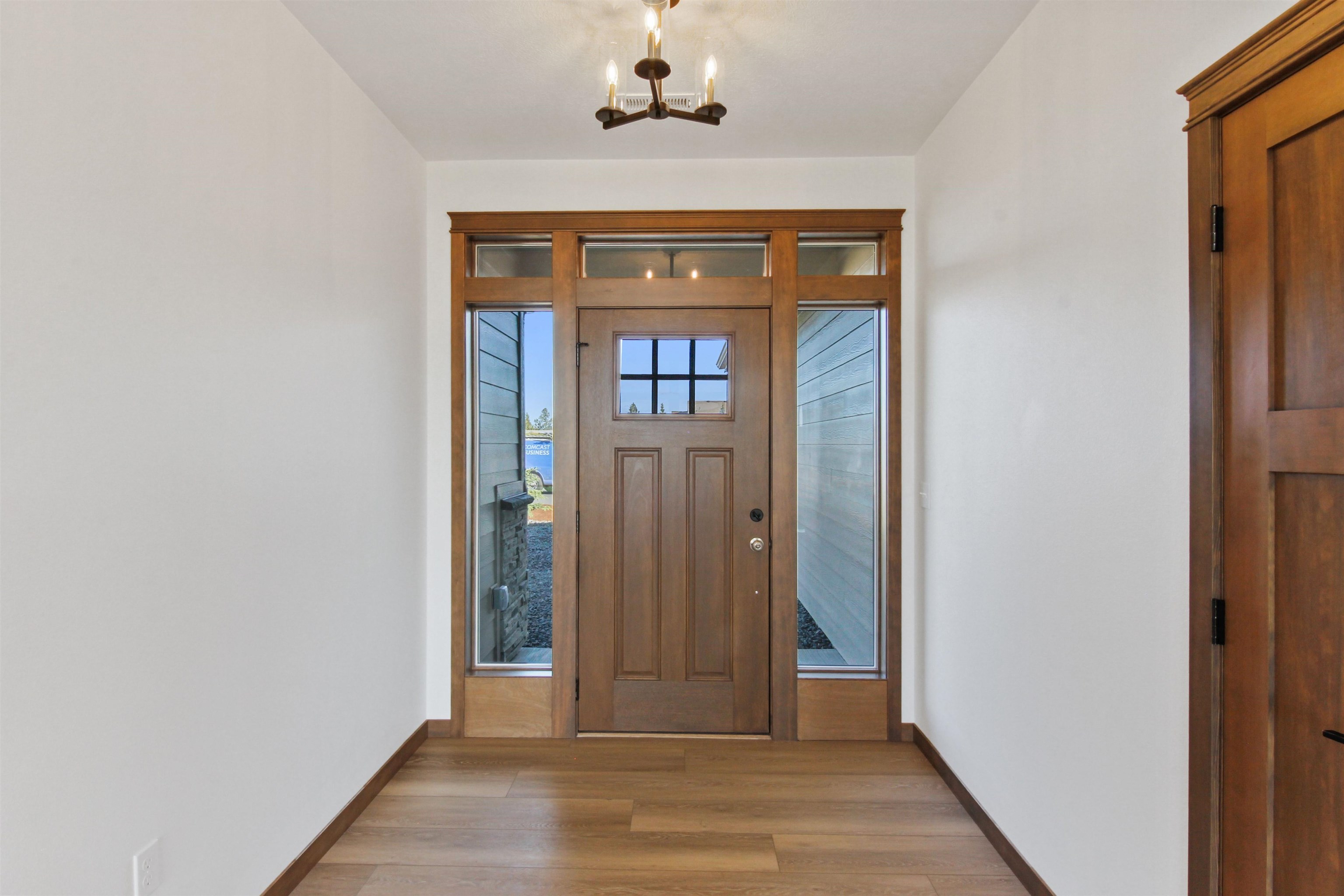 44 E Center Ln - Photo 3