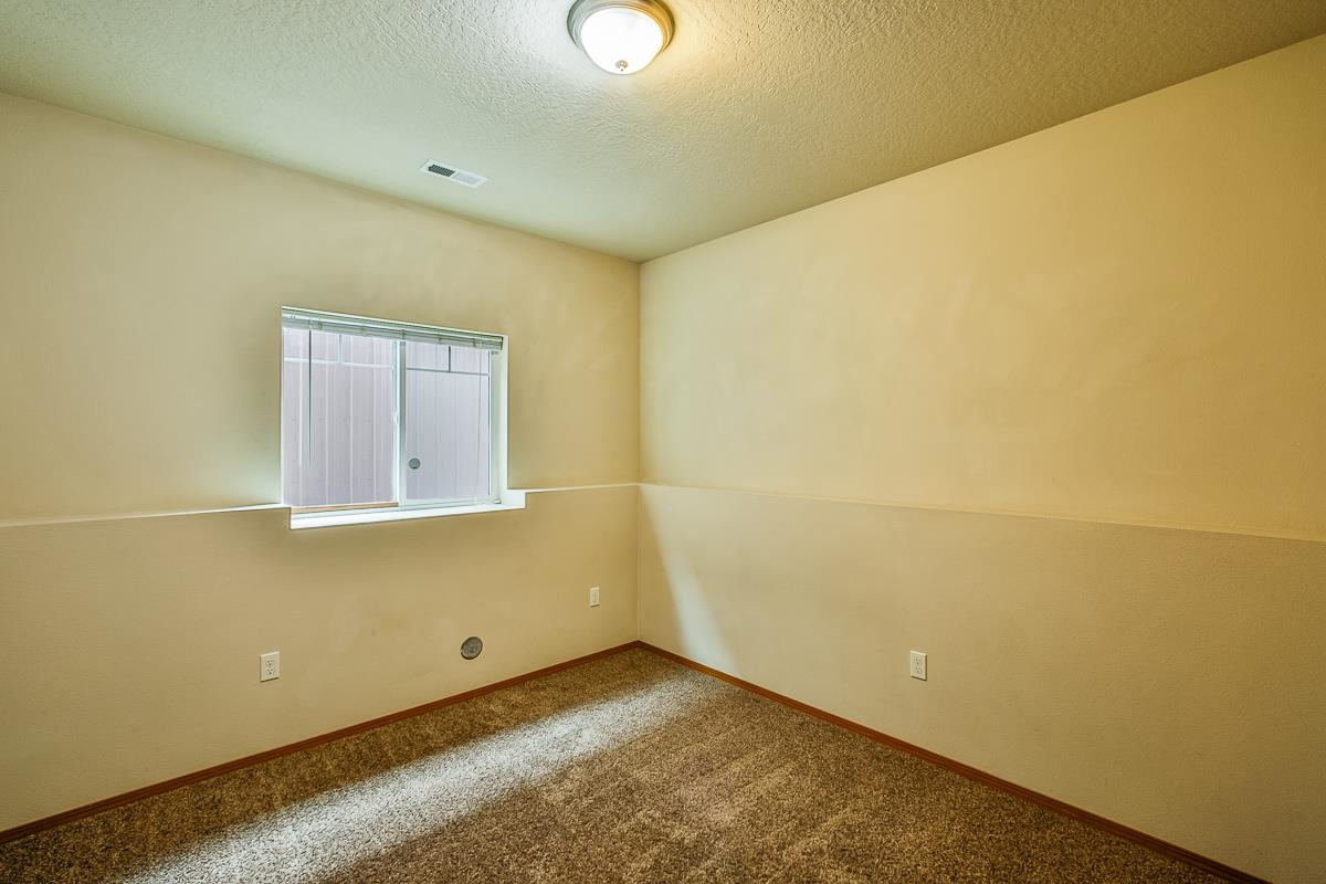 820 E Nora Ave - Photo 17