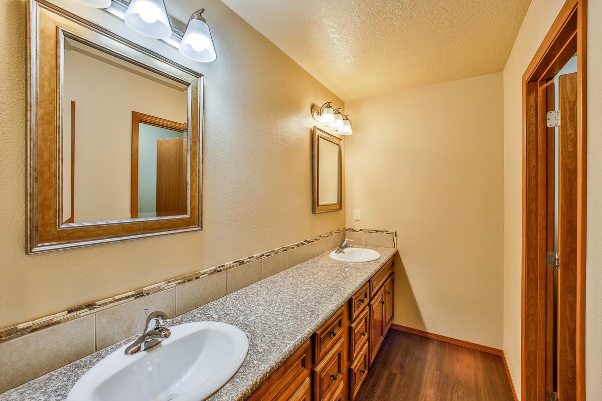 820 E Nora Ave - Photo 20