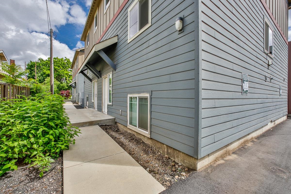 820 E Nora Ave - Photo 6