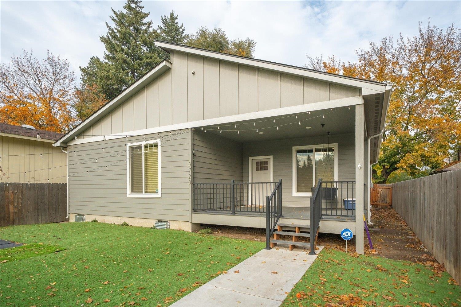 3723 E Hartson Ave - Photo 1