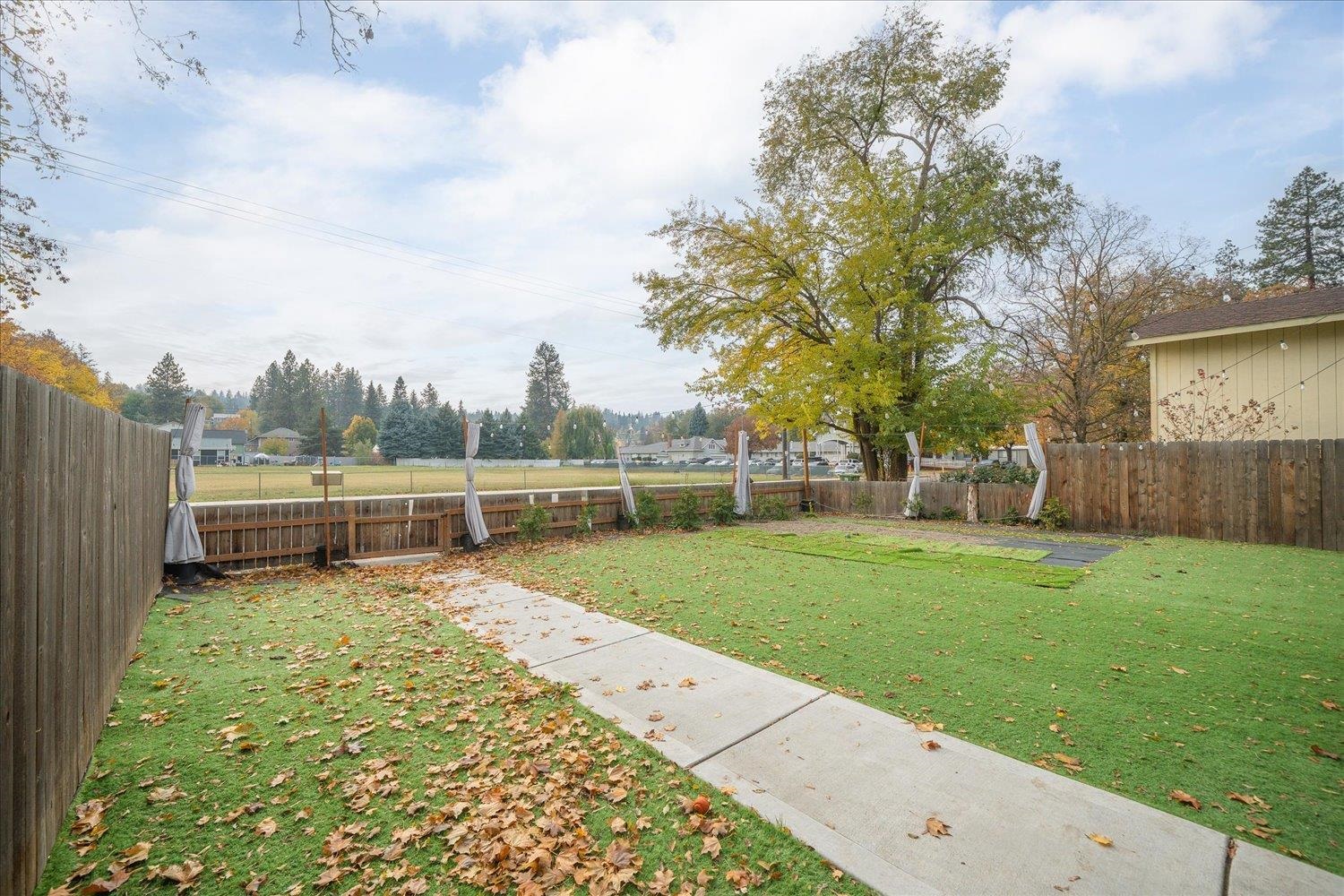 3723 E Hartson Ave - Photo 24