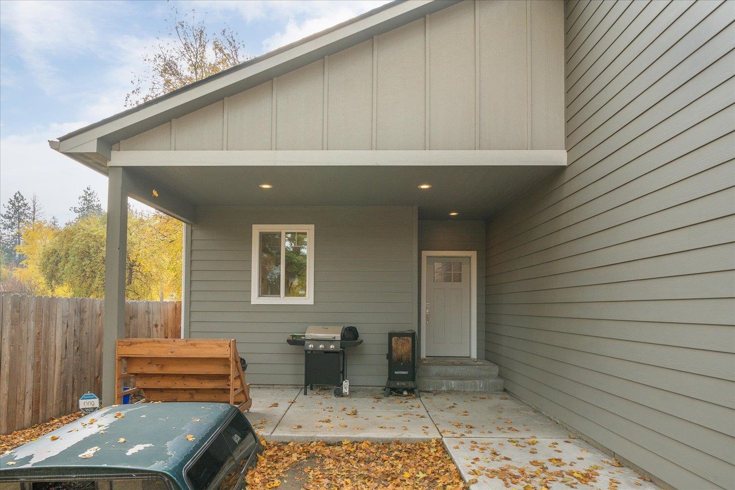 3723 E Hartson Ave - Photo 5