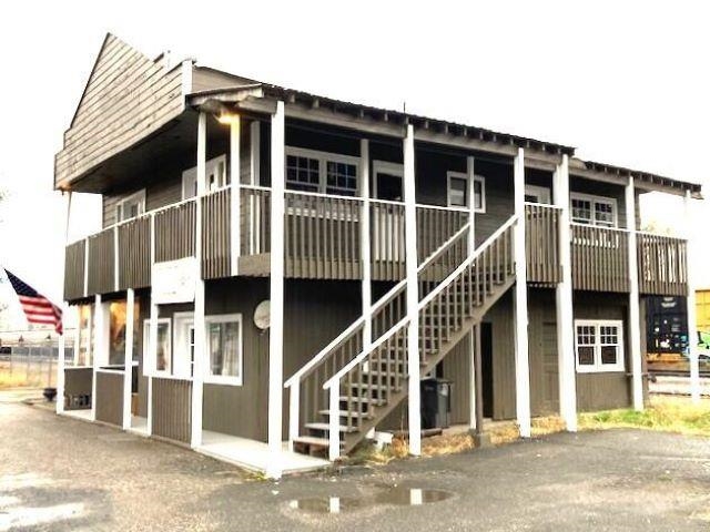 380 E 3rd Ave - Photo 14