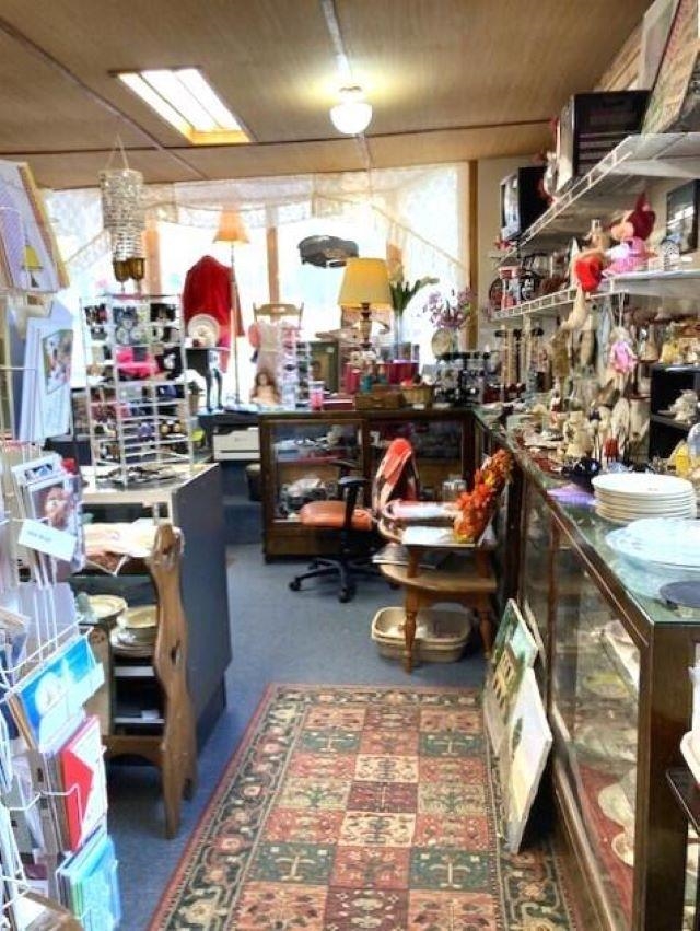 380 E 3rd Ave - Photo 18