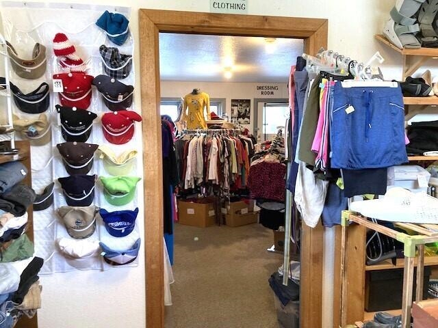 380 E 3rd Ave - Photo 24