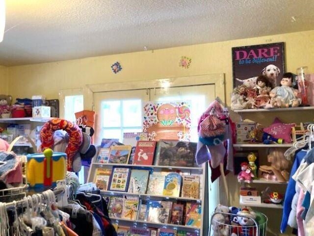 380 E 3rd Ave - Photo 29