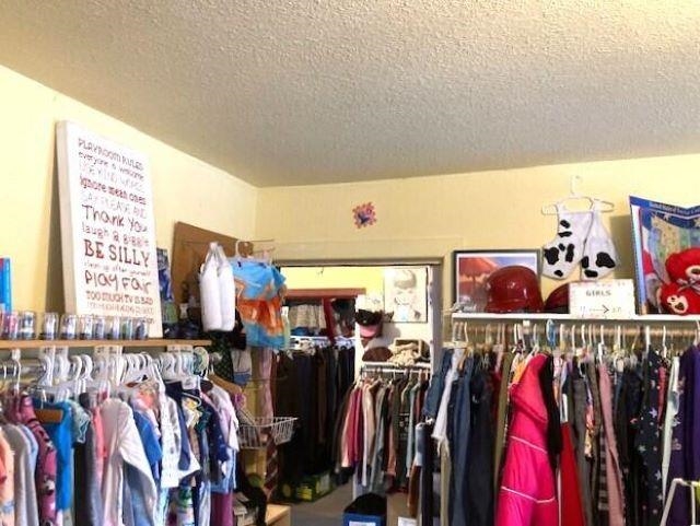 380 E 3rd Ave - Photo 31