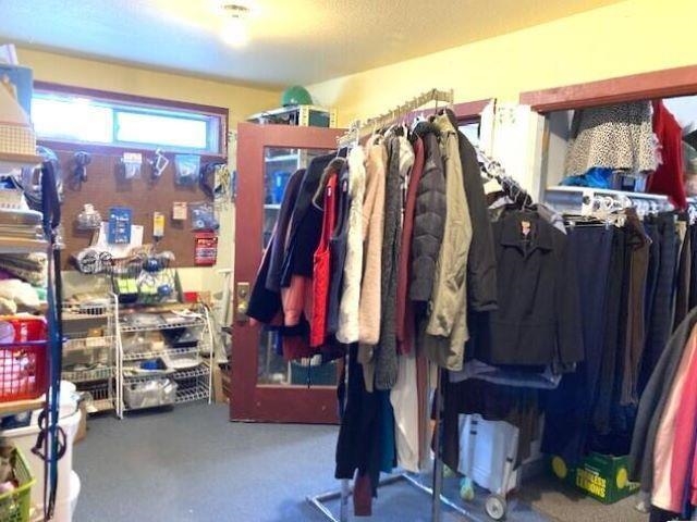 380 E 3rd Ave - Photo 32