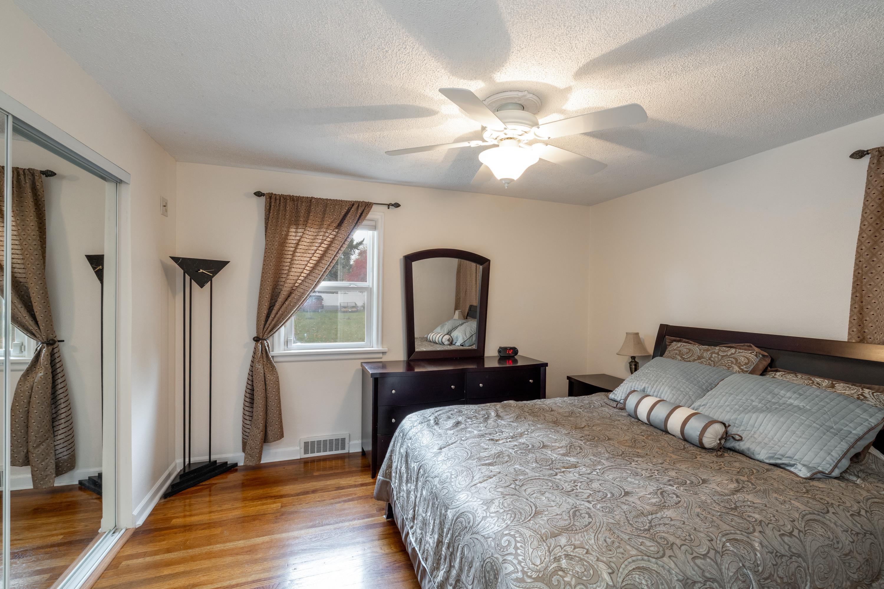 7009 E Fairview Ave - Photo 11