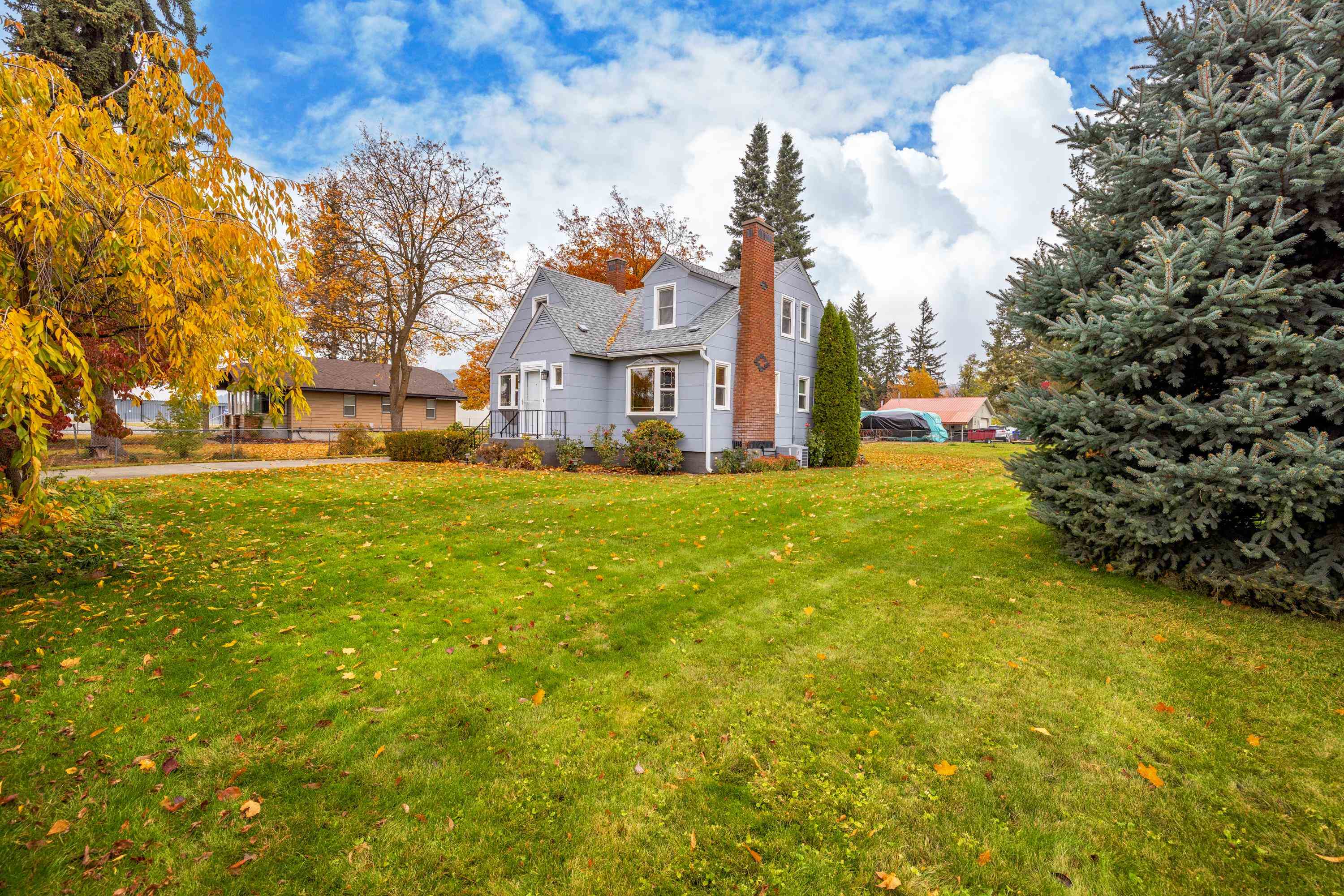 7009 E Fairview Ave - Photo 24