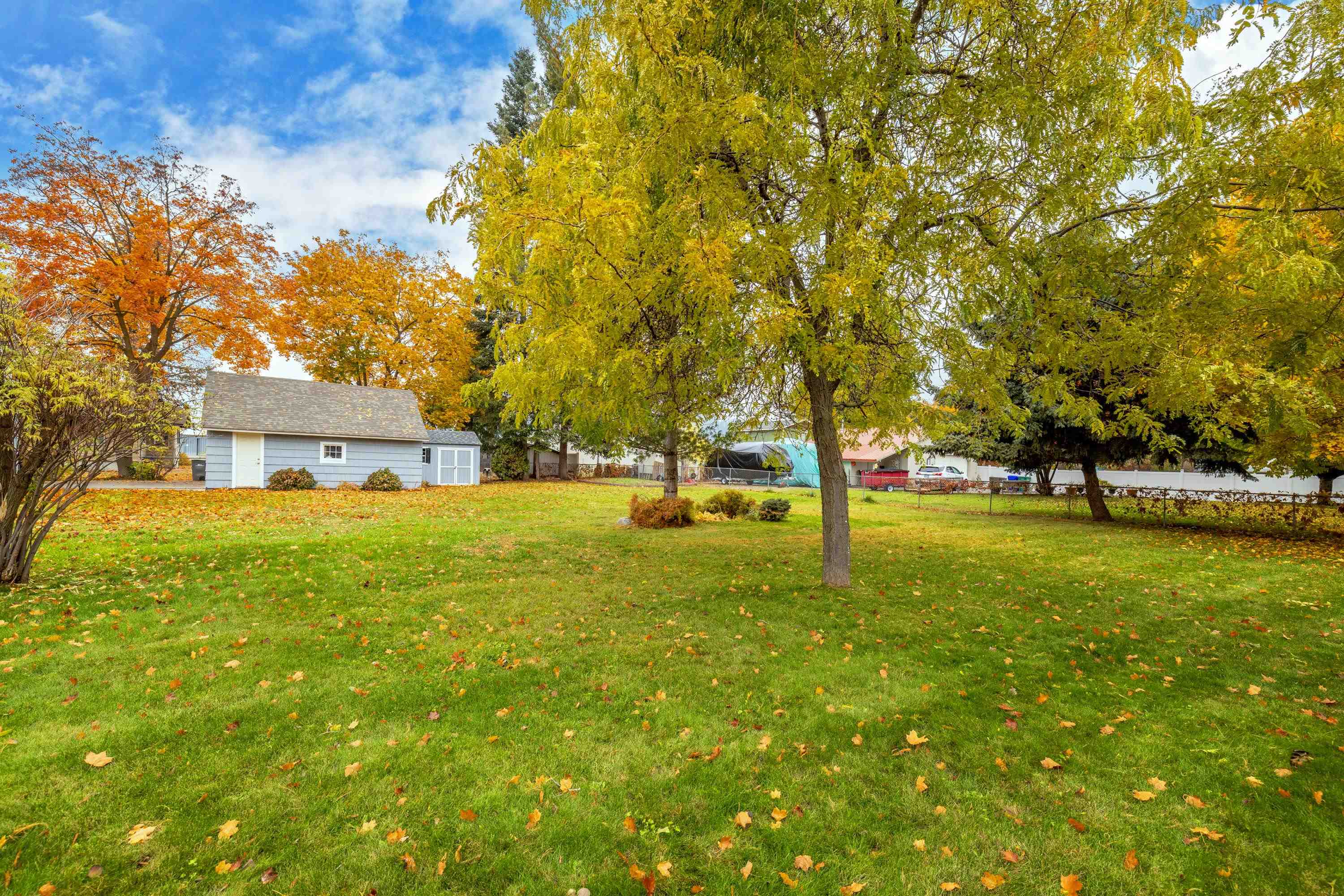 7009 E Fairview Ave - Photo 25