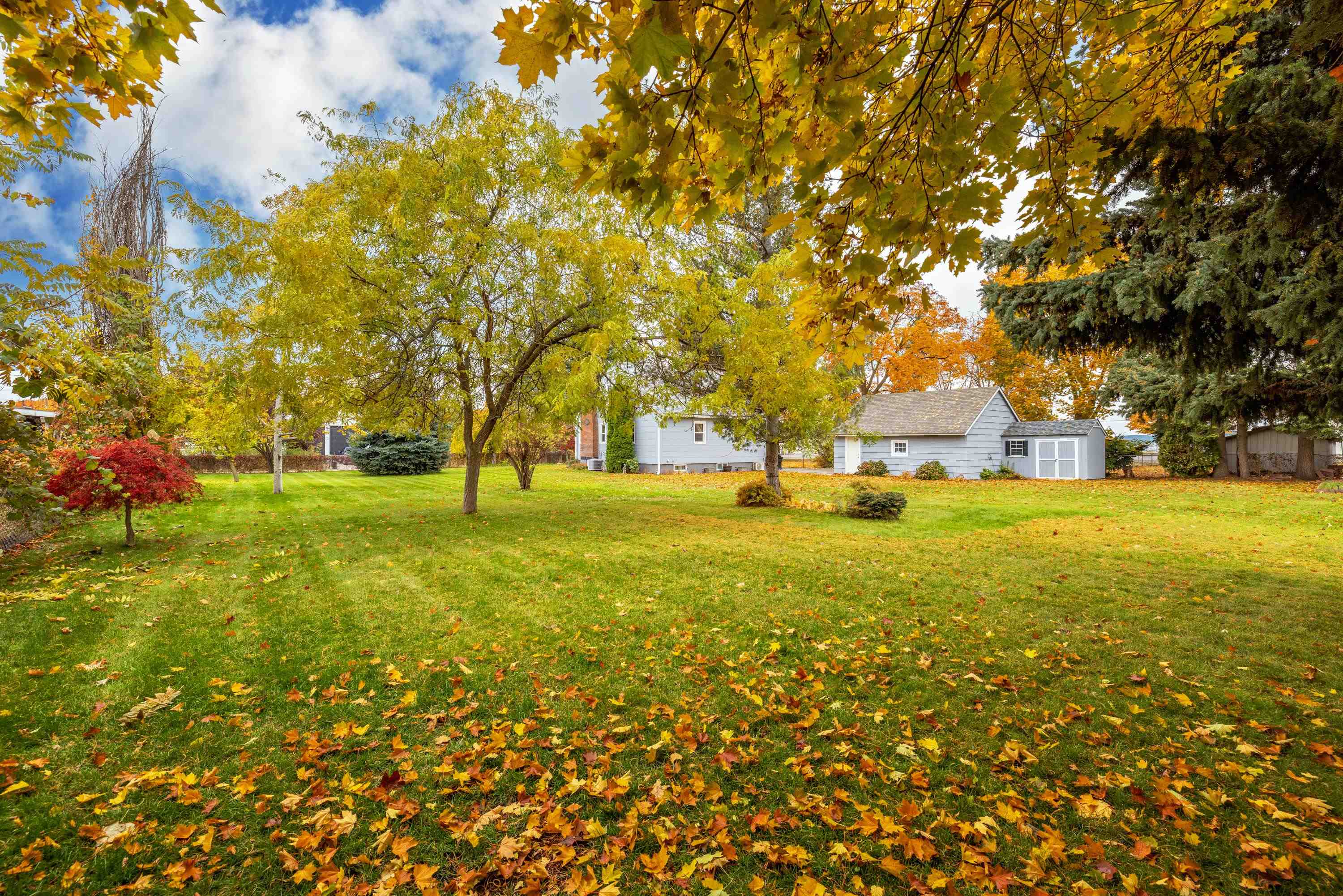 7009 E Fairview Ave - Photo 27