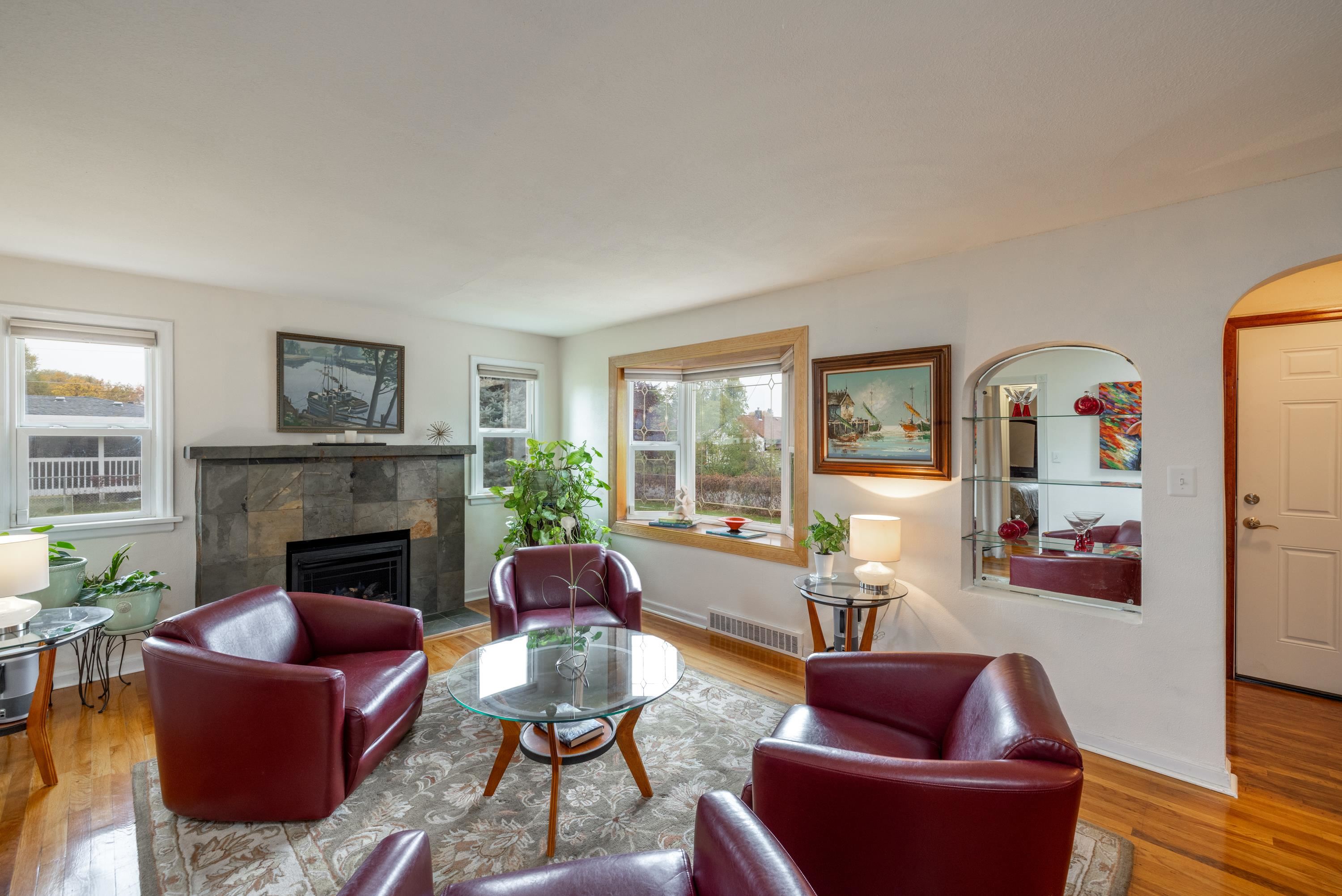 7009 E Fairview Ave - Photo 4