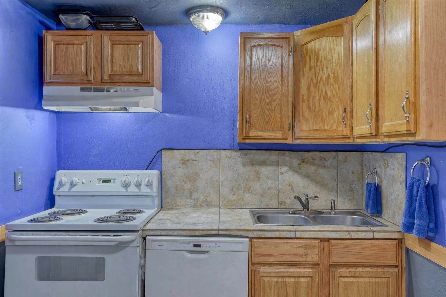 11704 E Alki Ave - Photo 35