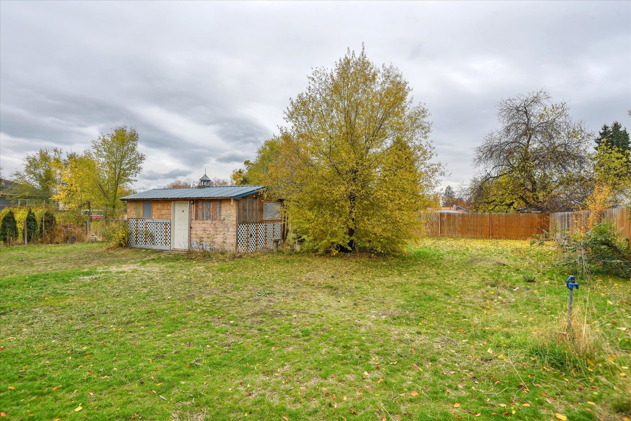 11704 E Alki Ave - Photo 38