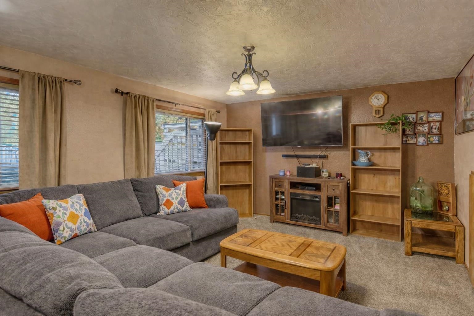 11704 E Alki Ave - Photo 8