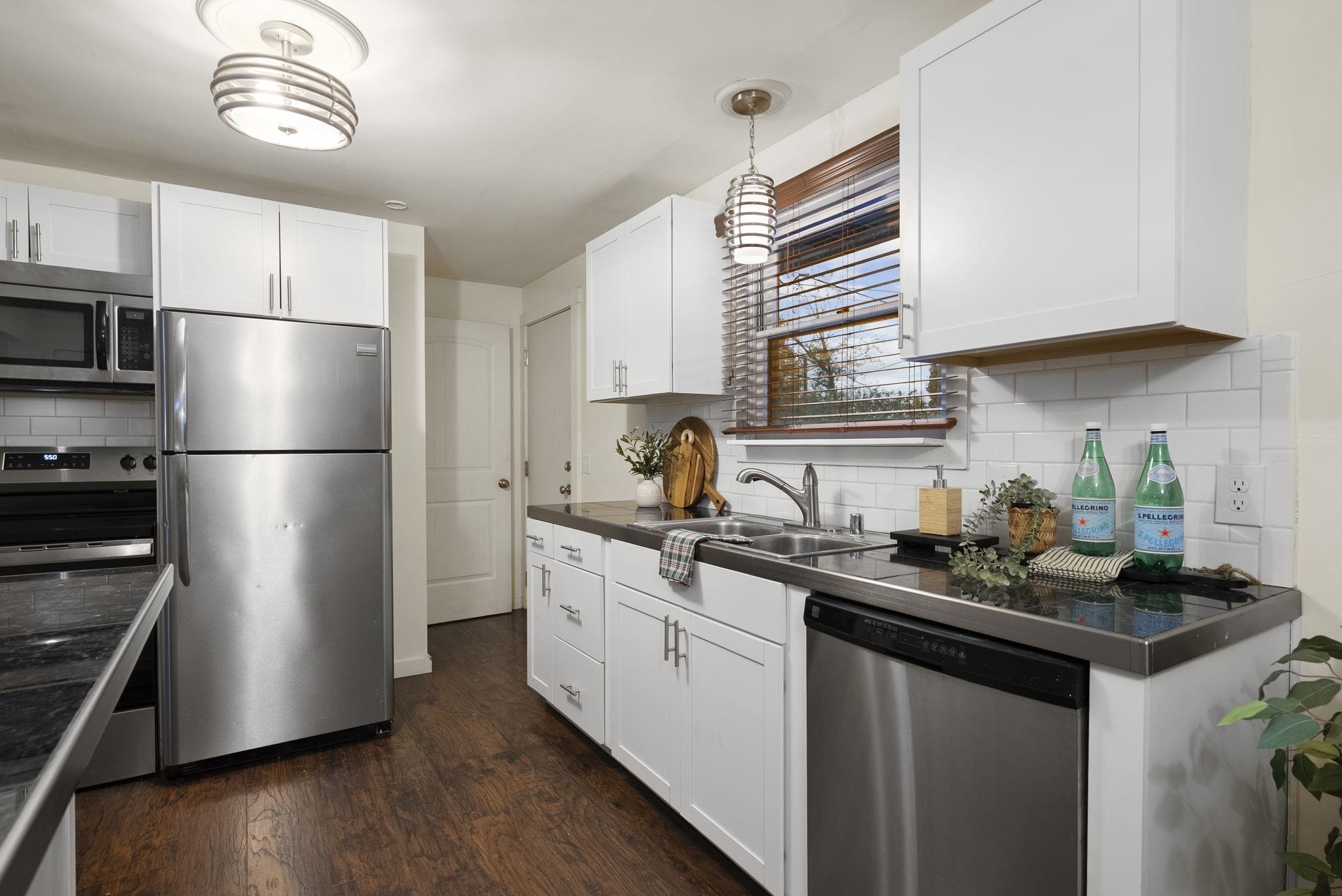 1607 S McCabe Rd - Photo 12